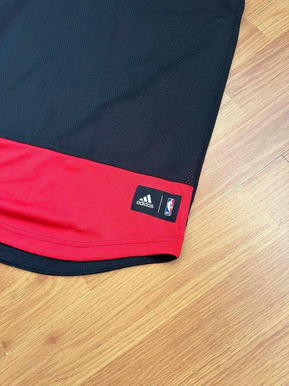 Adidas 2016 Adidas Chicago Bulls Reversible Tank Top Tee Size US M / EU 48-50 / 2 - 2 Thumbnail