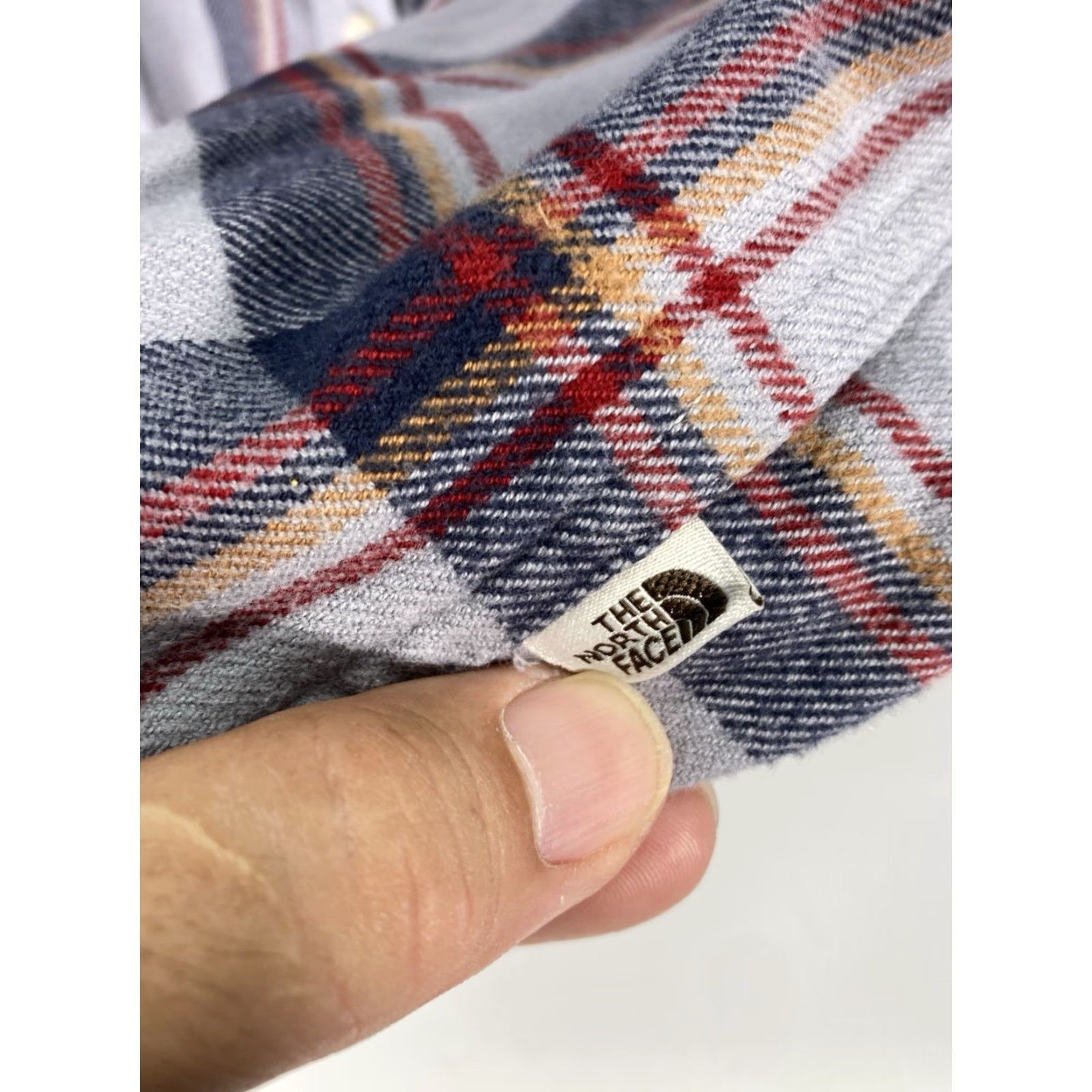 The North Face The North Face Shirt Men Large Gray Plaid Flannel Button Long Sleeve Heavy Size US L / EU 52-54 / 3 - 5 Thumbnail