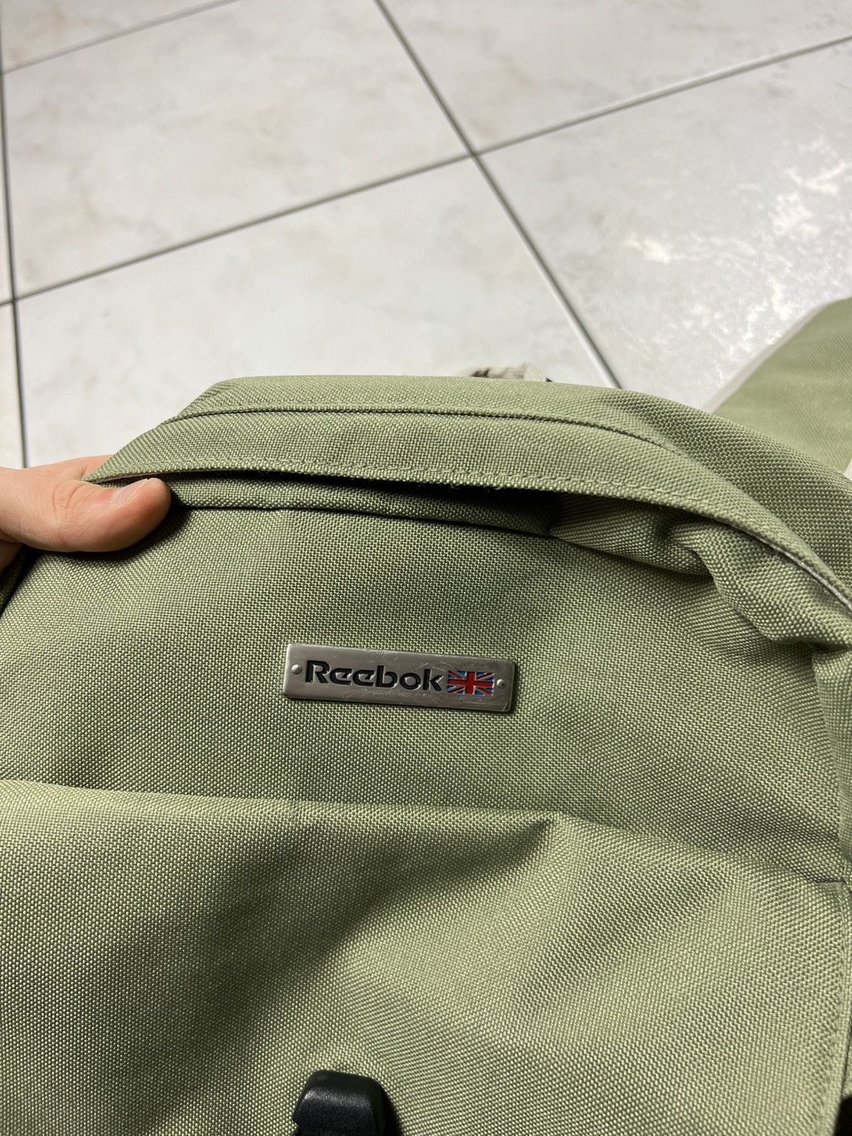 Reebok Vintage Reebok y2k crossbody sling bag phone case gorpcore Size ONE SIZE - 10 Thumbnail