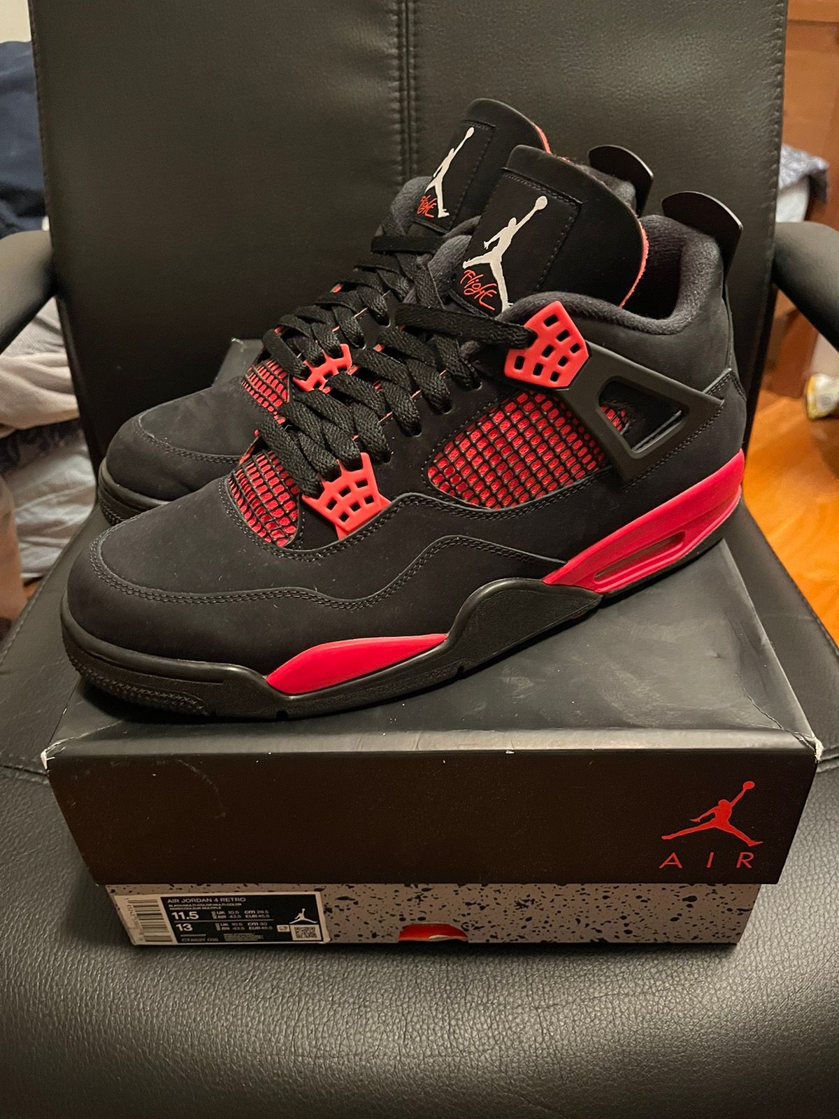 Pre-owned Jordan Nike Jordan 4 Red Thunder Shoes In Black/red