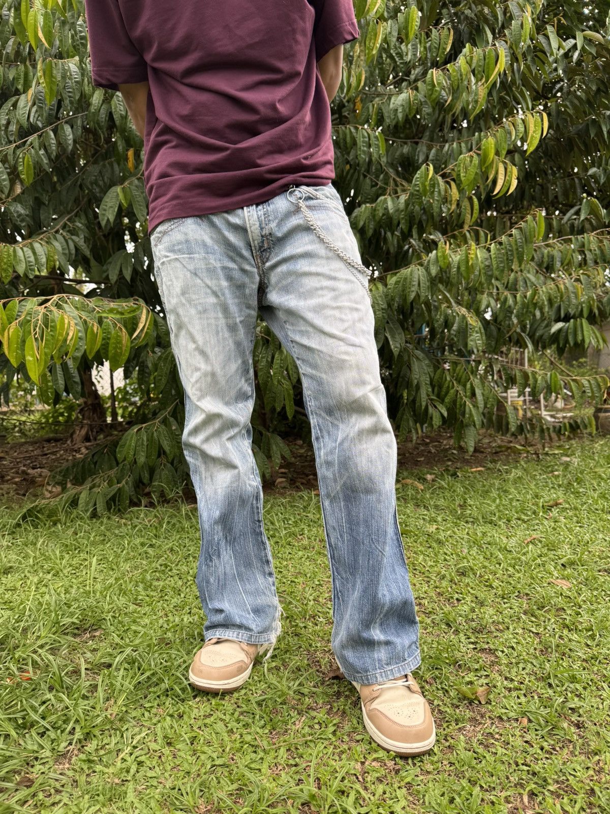 Edwin × Vintage Original Edwin 503 Damaged Regular Fit Jeans Size US 32 / EU 48 - 1 Thumbnail