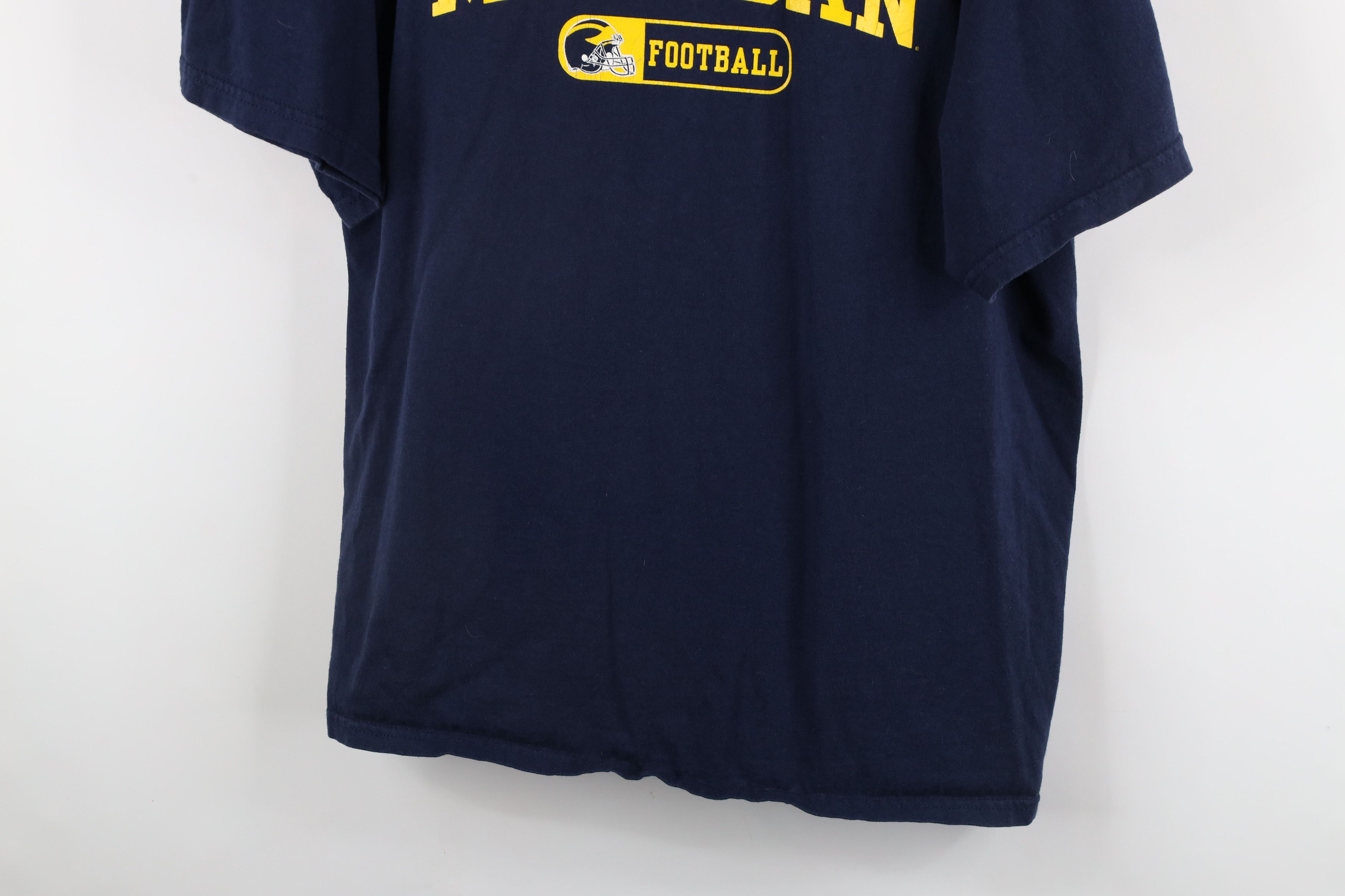 Vintage Vintage 90s Out University of Michigan Football T-Shirt Blue Size US XL / EU 56 / 4 - 3 Thumbnail