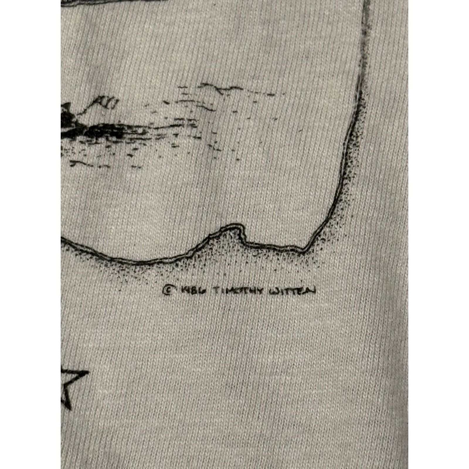 Hanes VINTAGE North Vs South Austin Tug Of War Shirt L Gray Hanes 80s Texa? Size US L / EU 52-54 / 3 - 7 Thumbnail