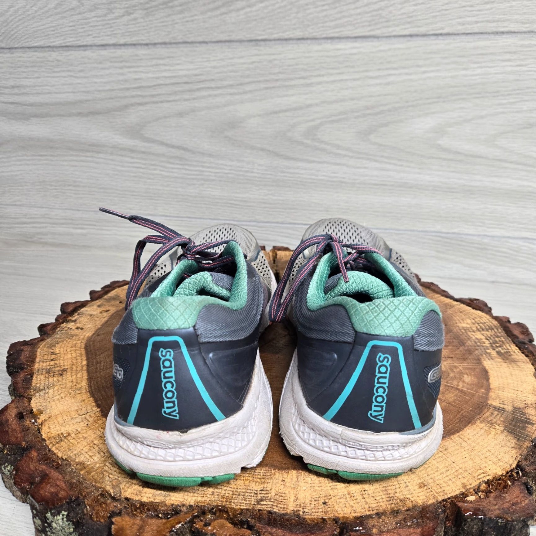 Saucony Saucony Guide 10 Running Shoes Women S10350-5 Size 10 Grey Pink Teal Everun Guide 10 Womens Shoes Size US 8 / IT 38 - 4 Thumbnail