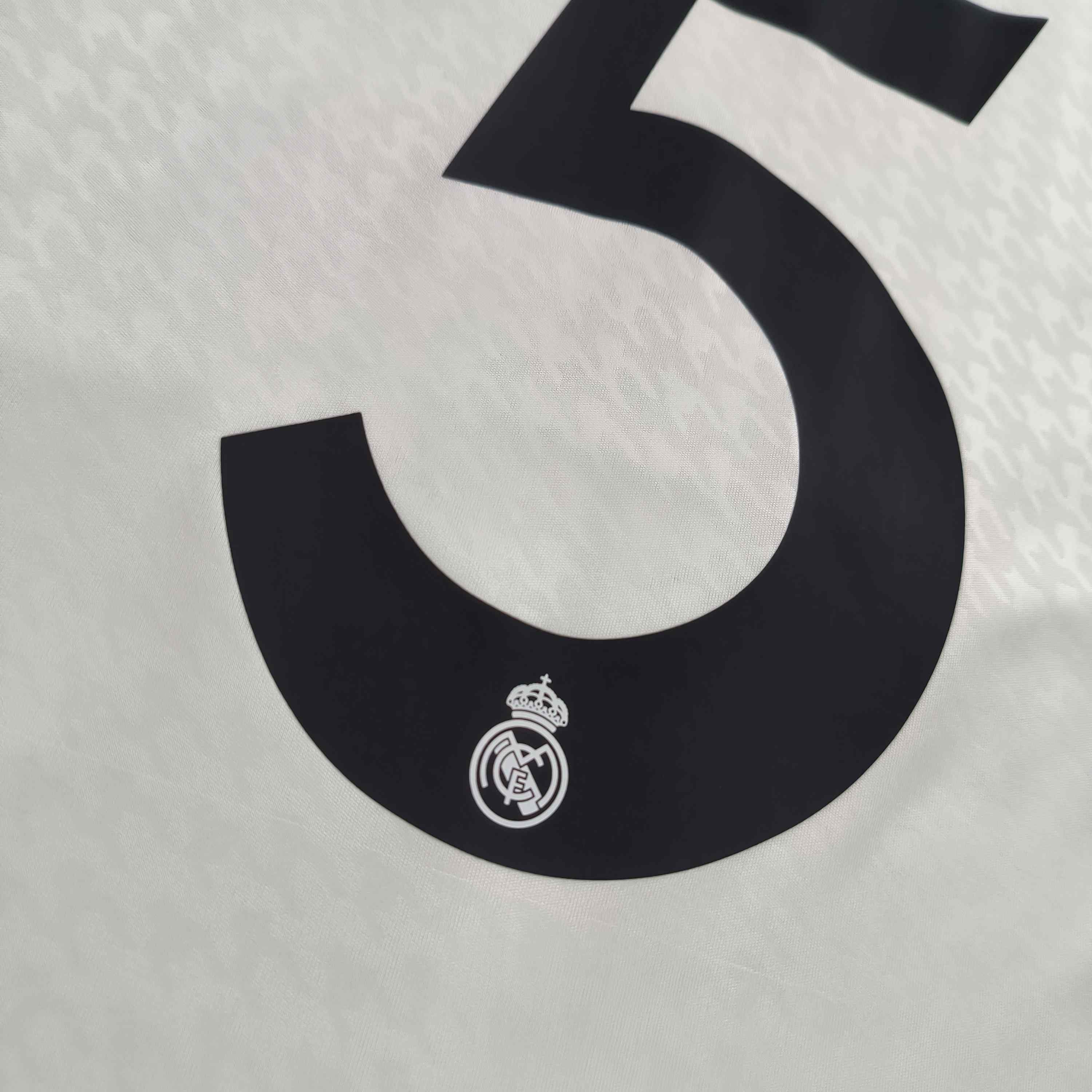 Adidas NEW Real Madrid 2024-25 home Bellingham football jersey XL Size US XL / EU 56 / 4 - 9 Thumbnail