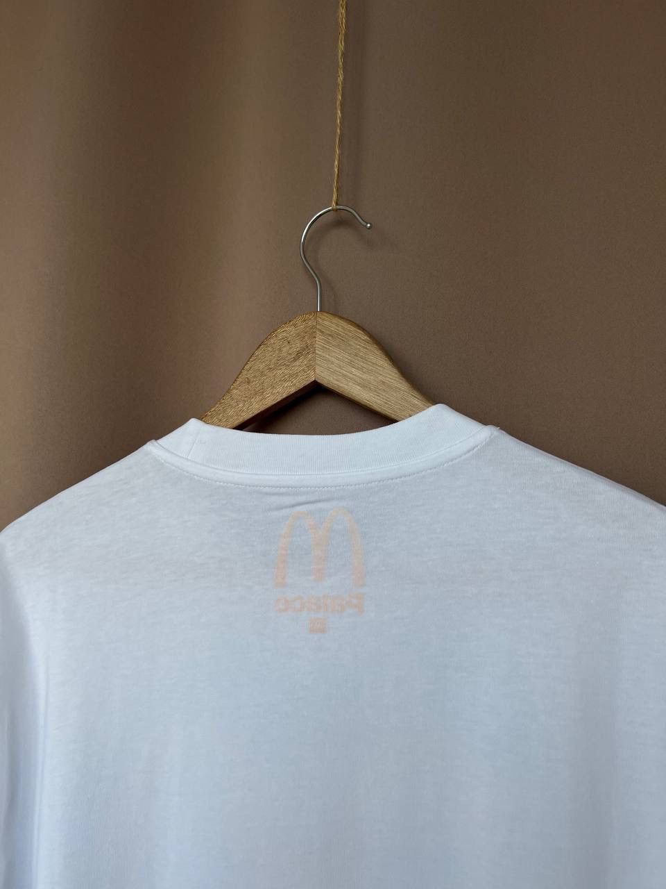 Palace Palace x McDonald's Logo T-Shirt Limited Fashion Size M Size US M / EU 48-50 / 2 - 7 Thumbnail