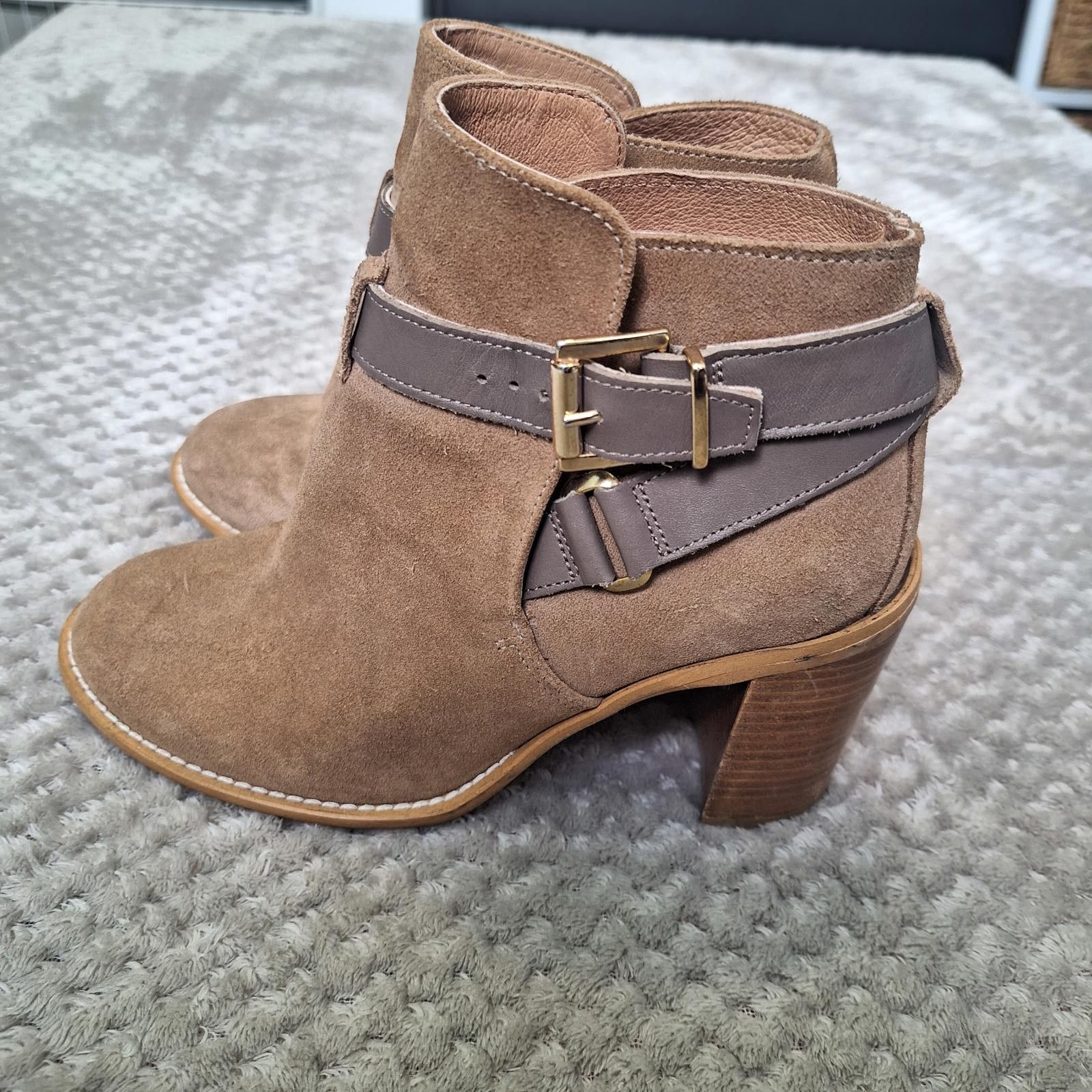 Kurt Geiger Kurt Geiger Suede Leather Ankle Boots with heels,size 36 Size US 8 / IT 38 - 4 Thumbnail