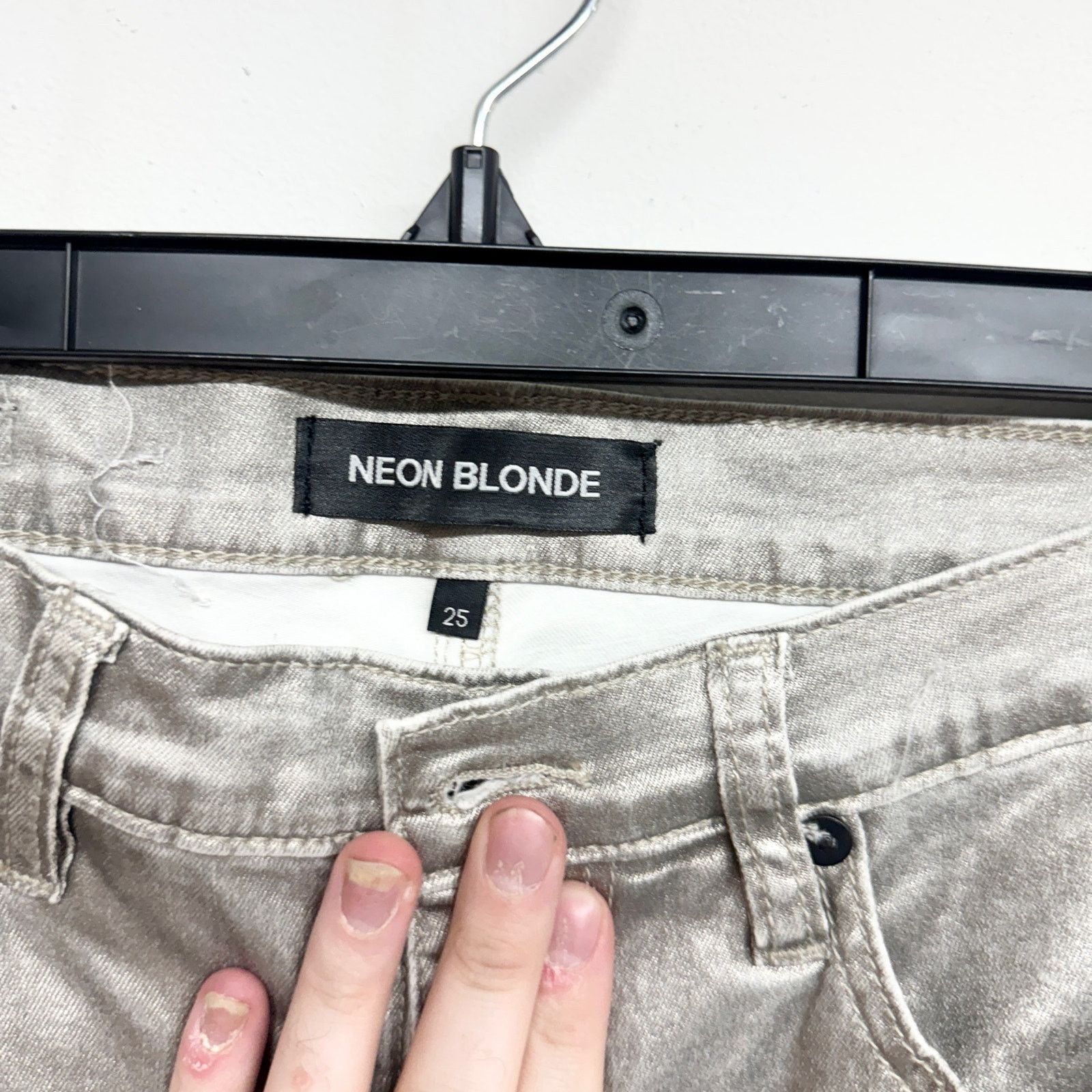 Other Neon Blonde Silver Slim Straight Stretch High Rise Jeans 25 Size 25" / US 0 / IT 36 - 2 Thumbnail