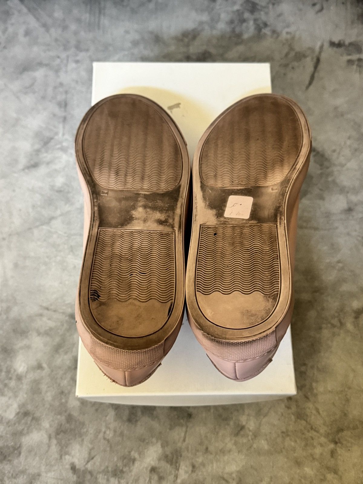 Common Projects Common Projects Pink Original Achilles Low Sneakers US8 Size US 8 / EU 41 - 6 Thumbnail