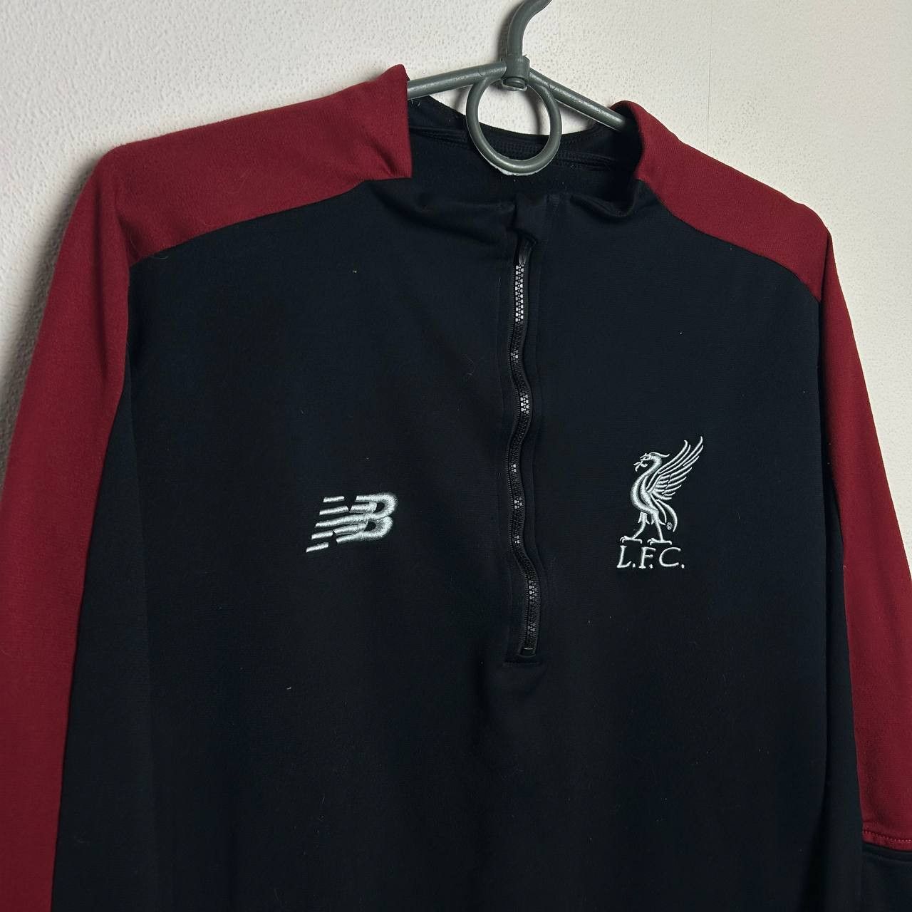 New Balance Mens New Balance Fc Liverpool Training zip sweatshirt Size US M / EU 48-50 / 2 - 2 Thumbnail