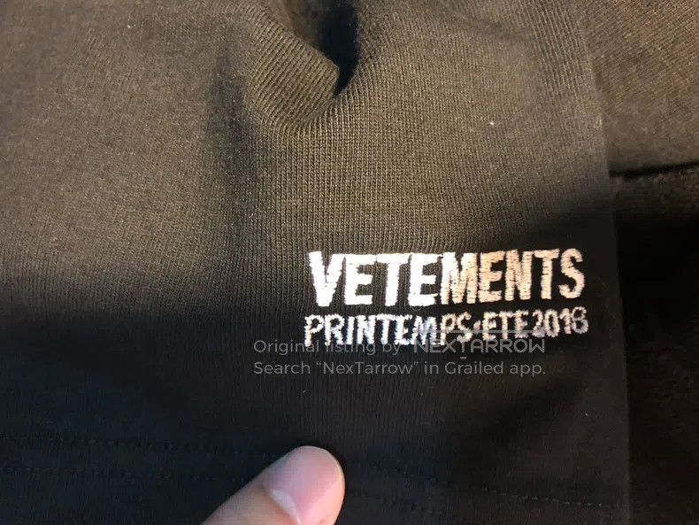 Vetements Vetements Fake Two-Piece Sweatshirt Size US S / EU 44-46 / 1 - 7 Thumbnail