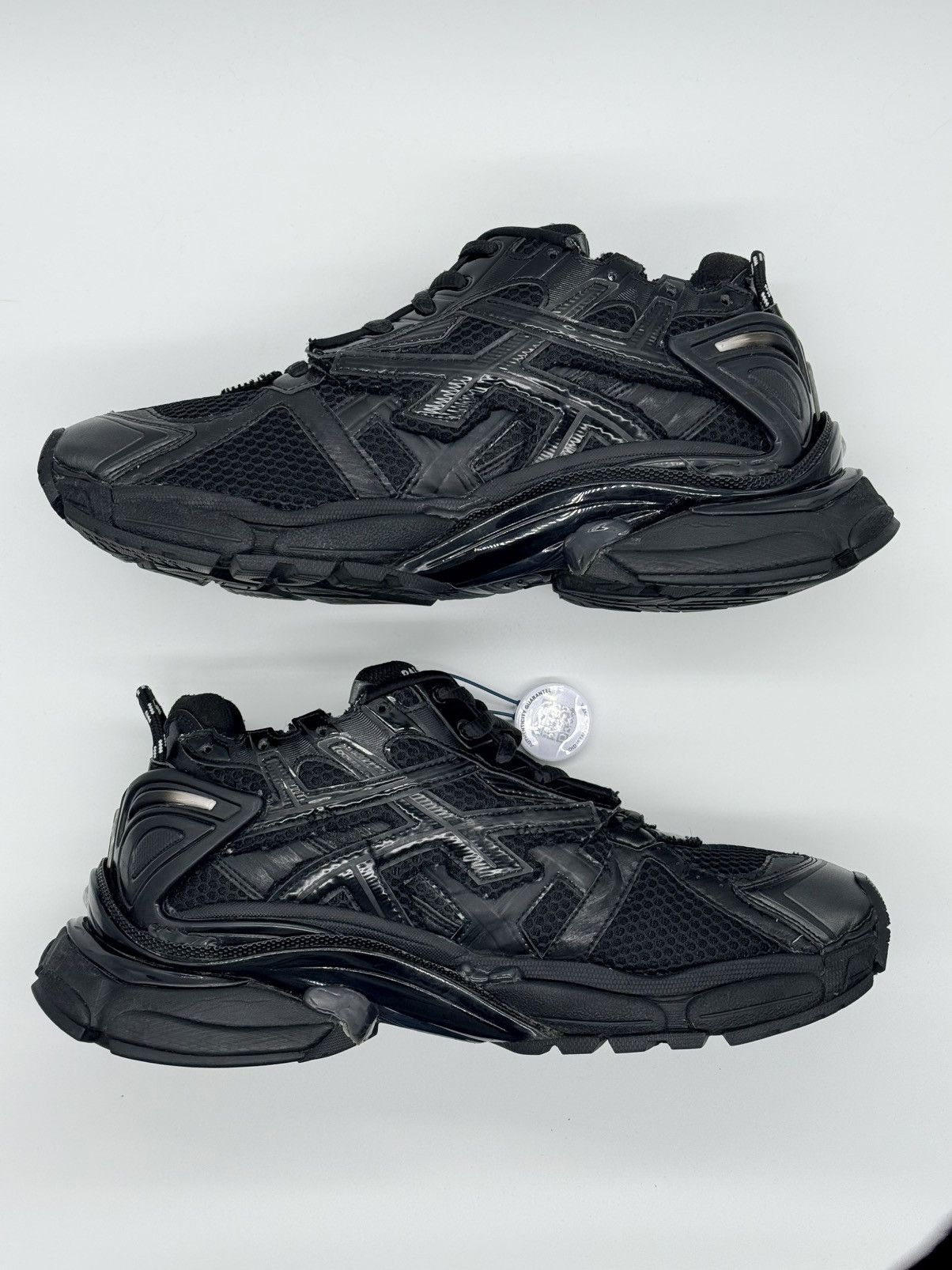 Balenciaga Size 12 - Balenciaga Runner Sneaker Black Size US 12 / EU 45 - 3 Thumbnail