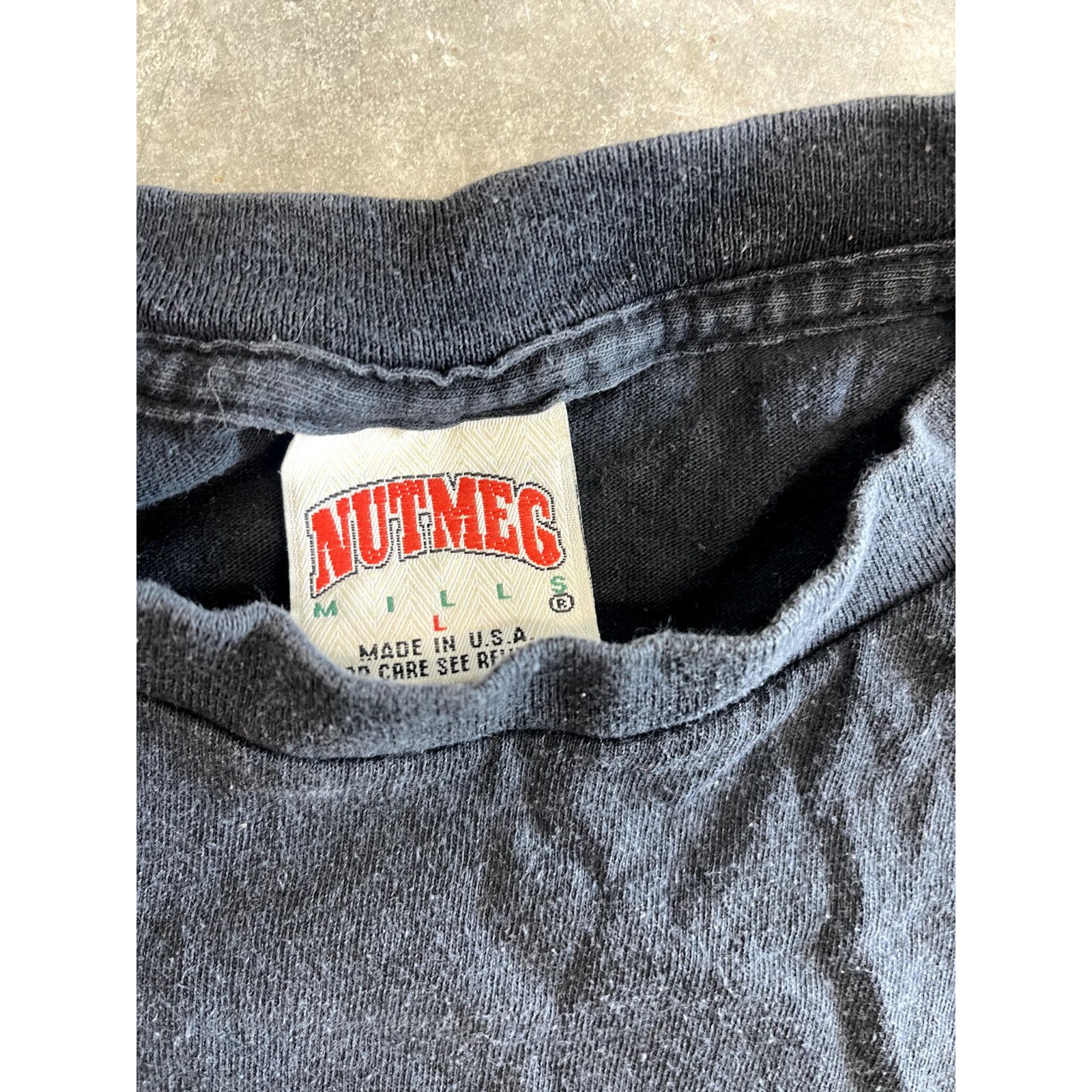 Other VTG 1994 PHOENIX SUNS NUTMEG NBA JAM SESSION TOUR SHIRT SING Size US L / EU 52-54 / 3 - 8 Thumbnail