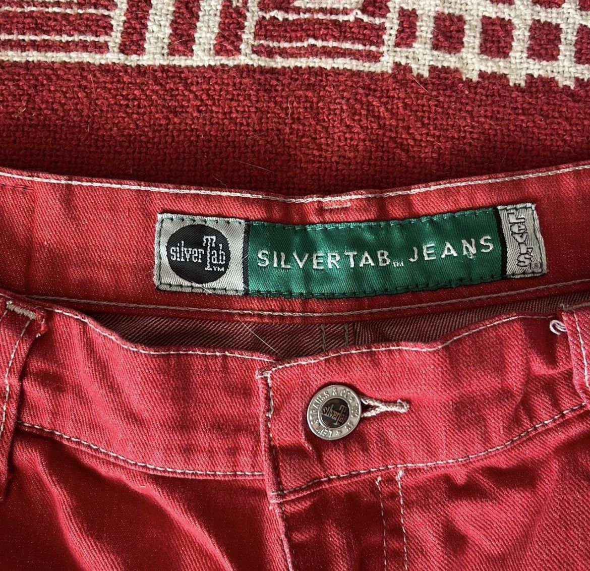 Levi's Beautiful red SilverTab Levi’s jean shorts Size US 30 / EU 46 - 4 Thumbnail