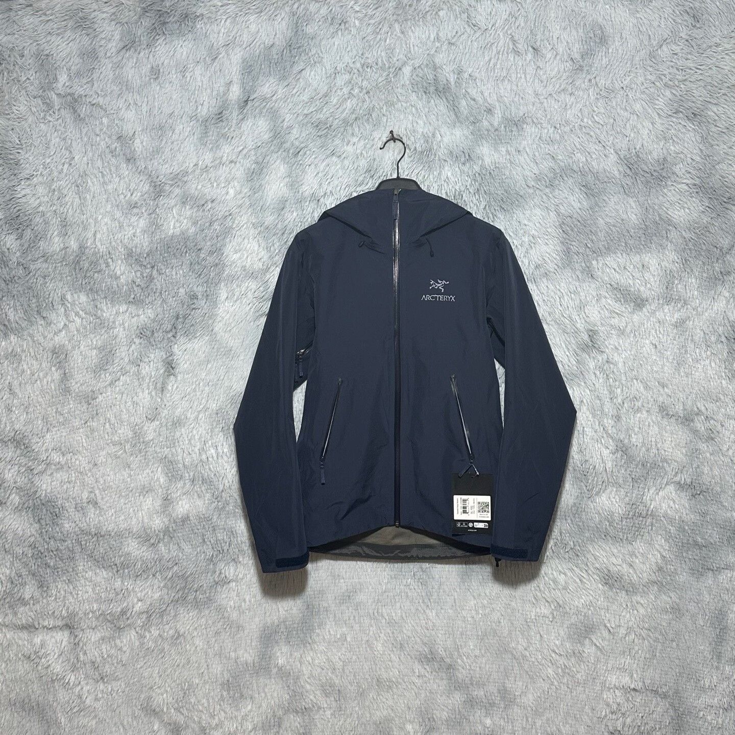 Arc'teryx arcteryx beta lt jacket blue black color Size US M / EU 48-50 / 2 - 1 Thumbnail
