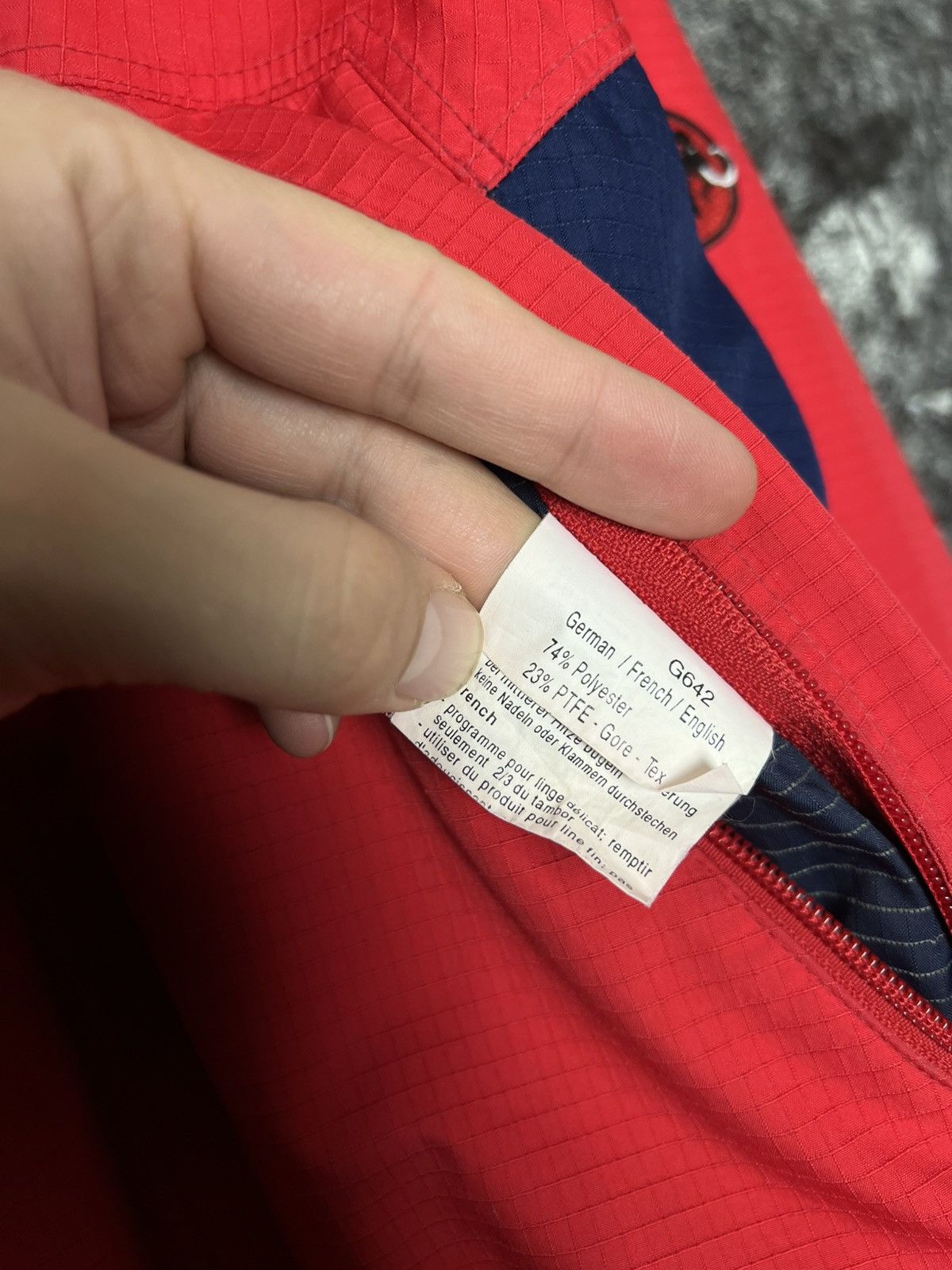 Other Mammut Extreme Gore-Tex Vintage Rare Jacket Size M Hooded Size US M / EU 48-50 / 2 - 19 Thumbnail