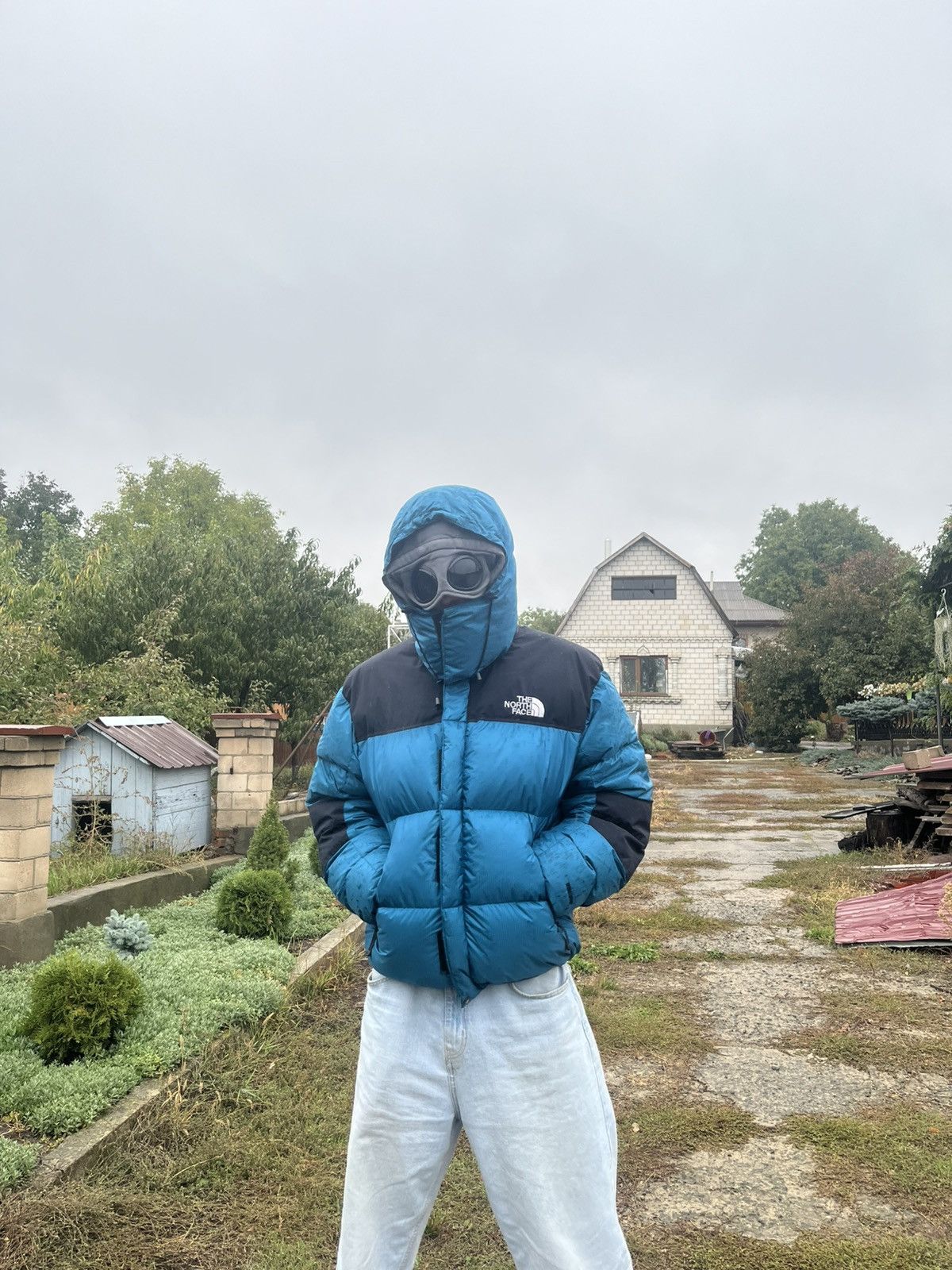 The North Face The North Face Baltoro Down Puffer Jacket Teal Black Size L Size US L / EU 52-54 / 3 - 19 Thumbnail