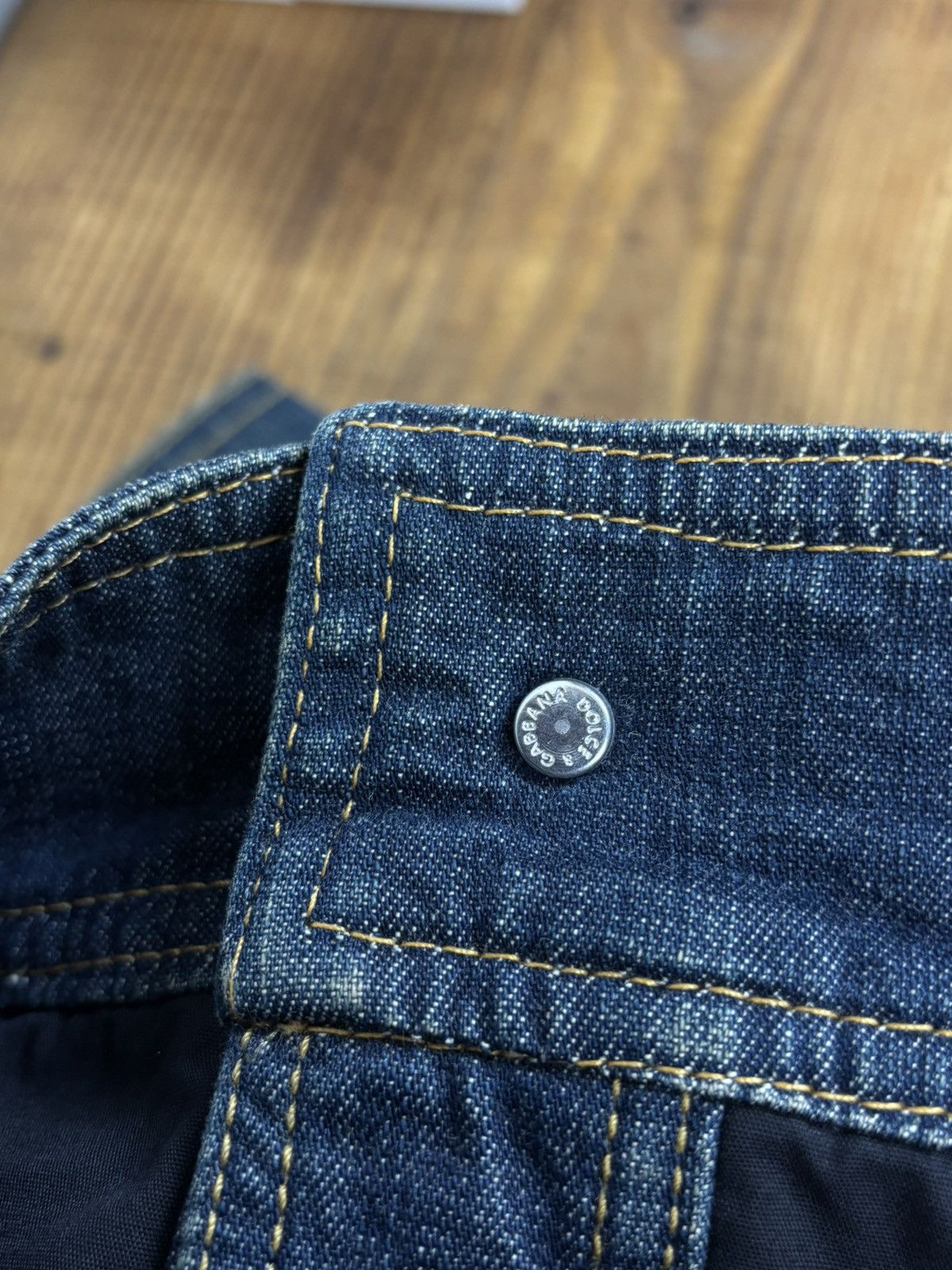 Dolce & Gabbana Dolce & Gabbana Blue Washed Denim Button Up Jeans Jacket Size XS / US 0-2 / IT 36-38 - 11 Thumbnail