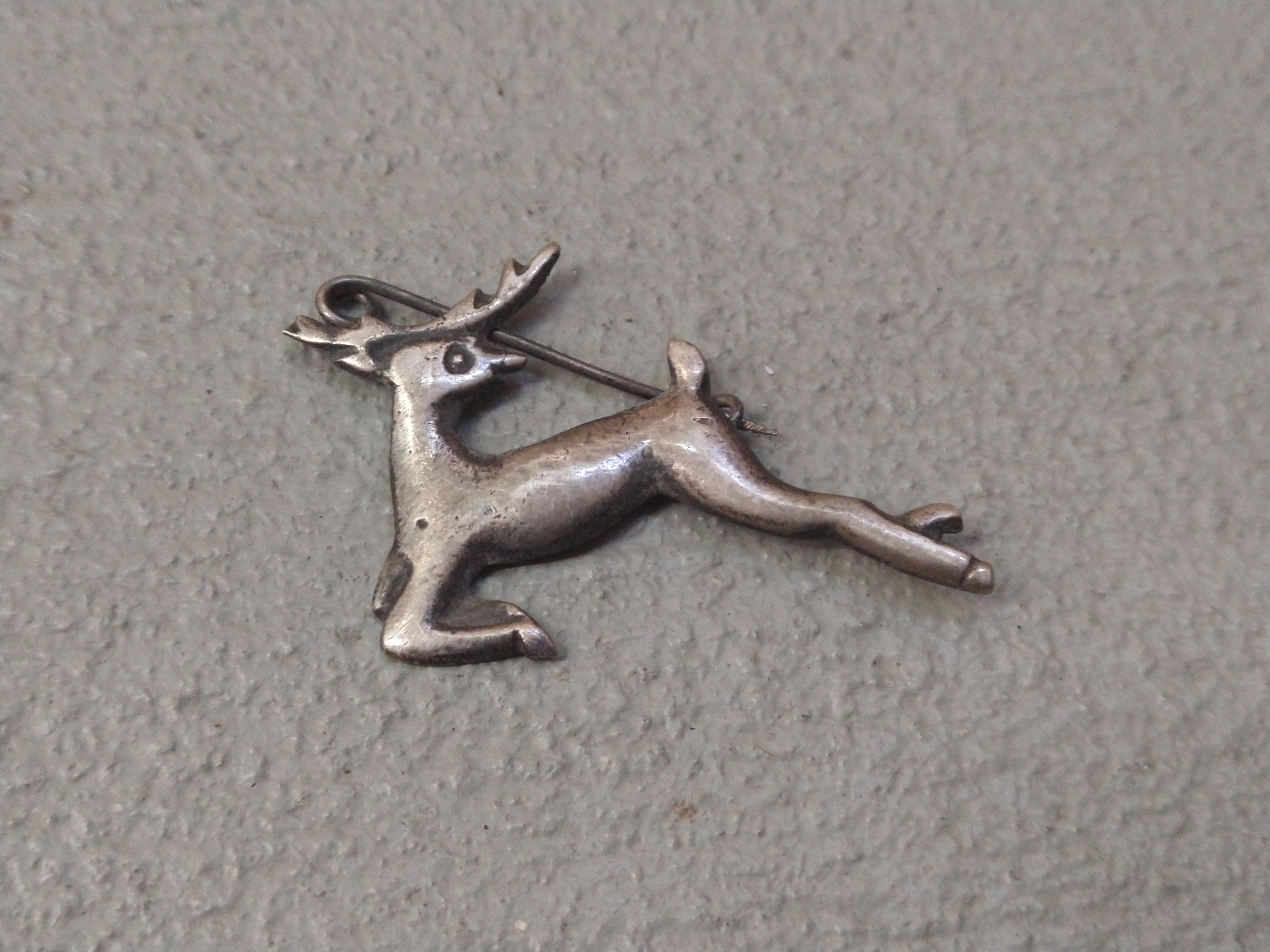 Jewelry × Vintage Vintage Sterling Silver Pin Brooch Deer Elk Reindeer Mexico Size ONE SIZE - 2 Thumbnail
