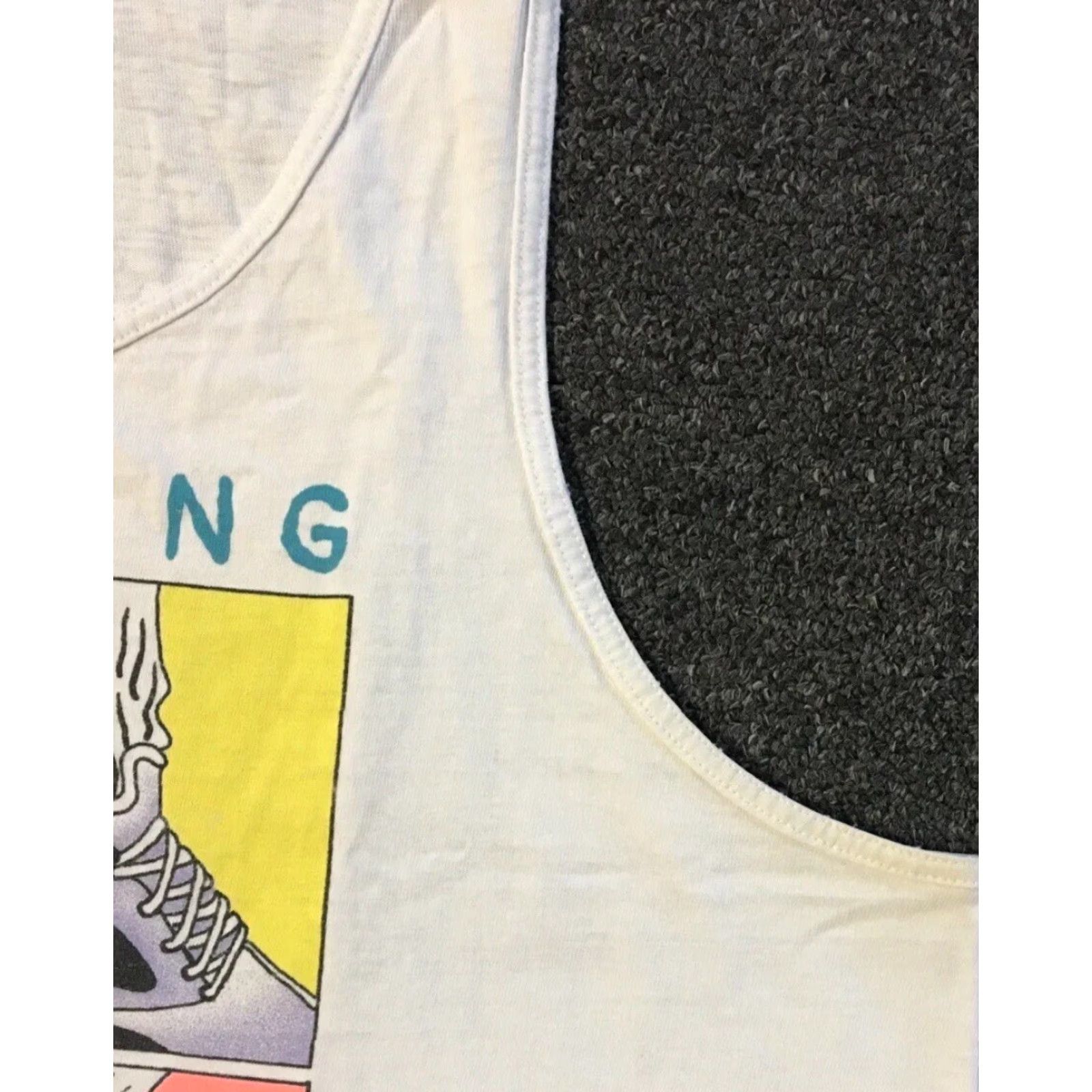 Vintage VINTAGE Honolulu Marathon Tank Top M White 90s Distressed Bar Grunge Beach Surf Hawaii USA Mens T-Shirt Sleeveless Size US M / EU 48-50 / 2 - 7 Thumbnail