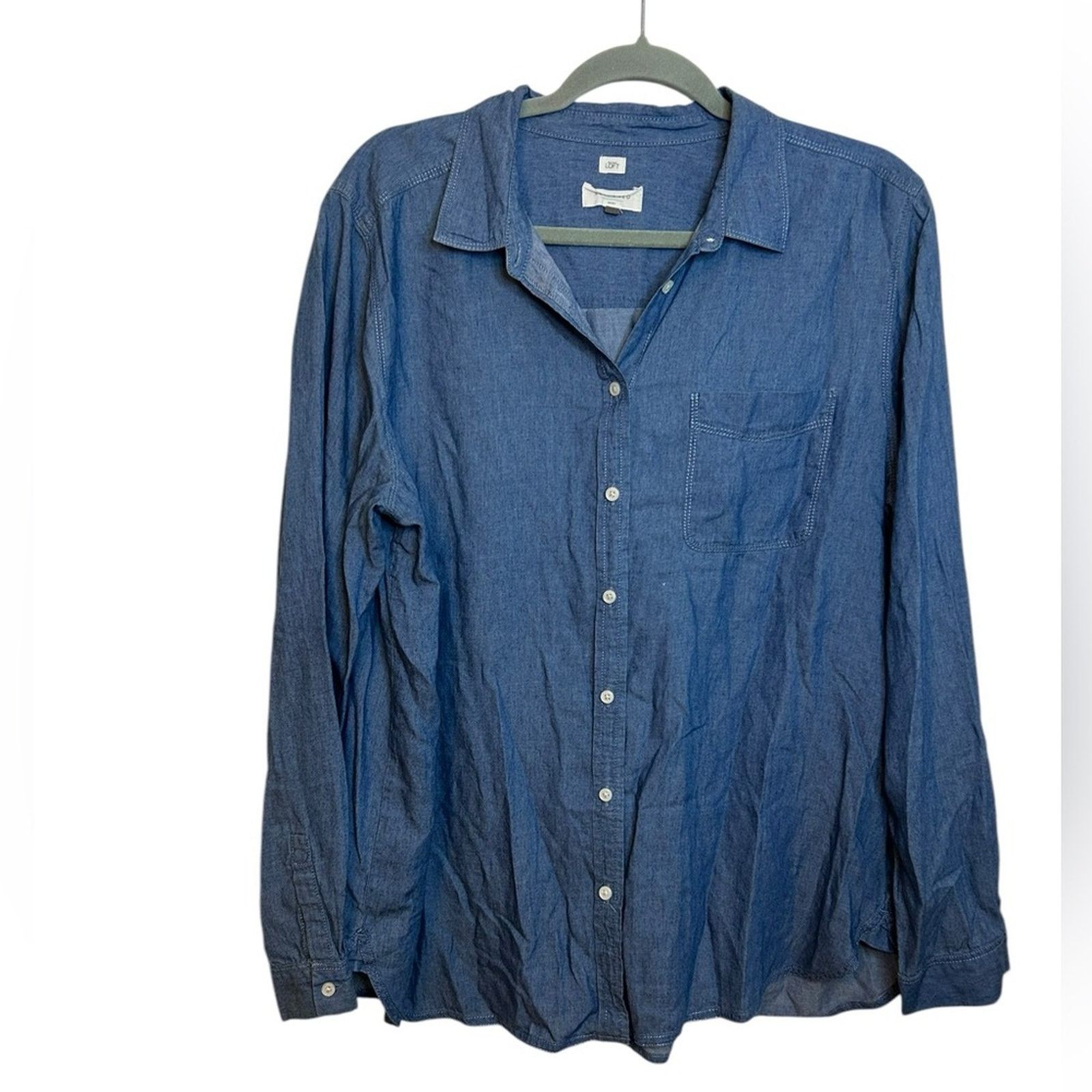 Loft Loft Blue Chambray Softened Shirt Size XL / US 12-14 / IT 48-50 - 1 Thumbnail