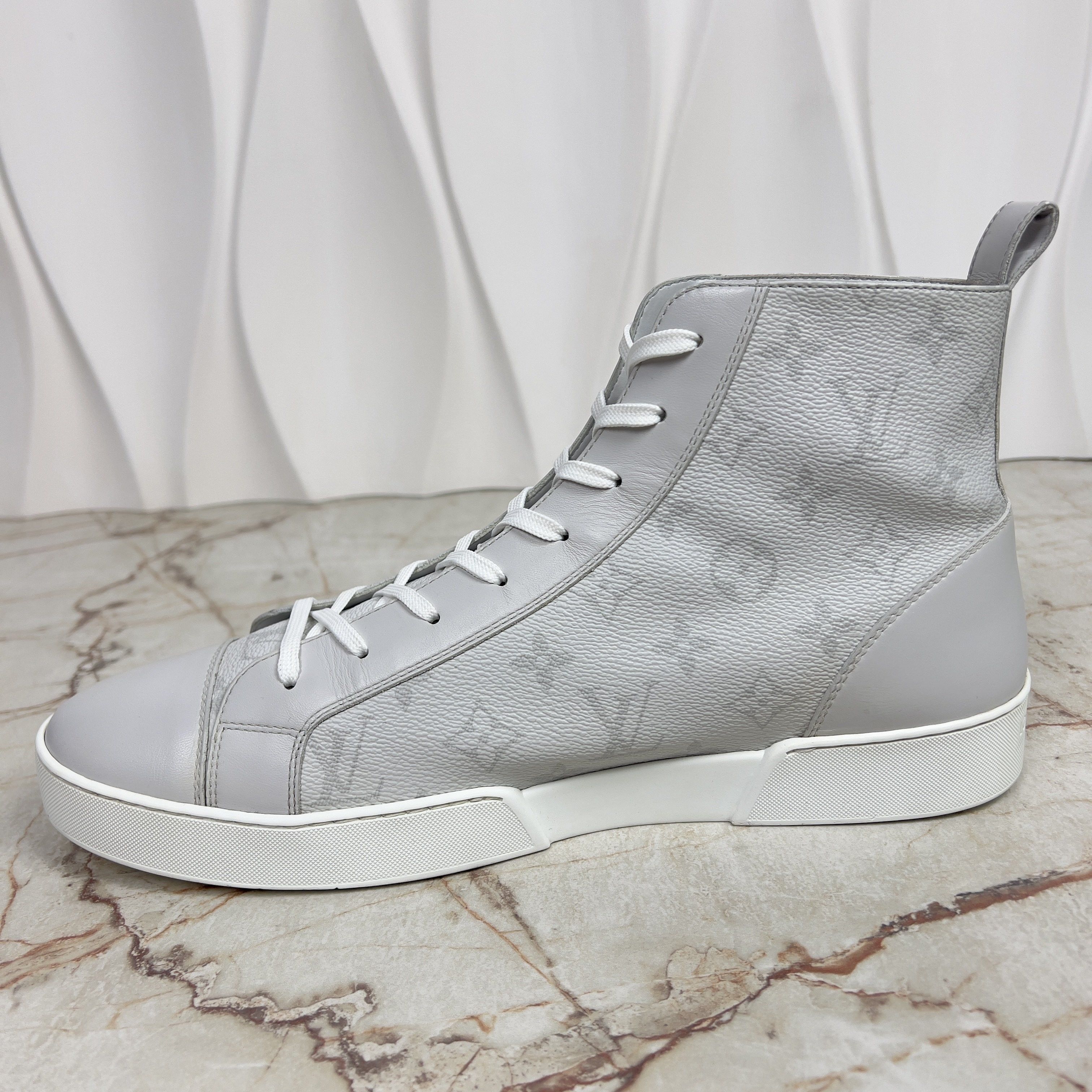Louis Vuitton Match Up Sneaker LV Monogram Gray Leather Size US 11 / EU 44 - 4 Thumbnail
