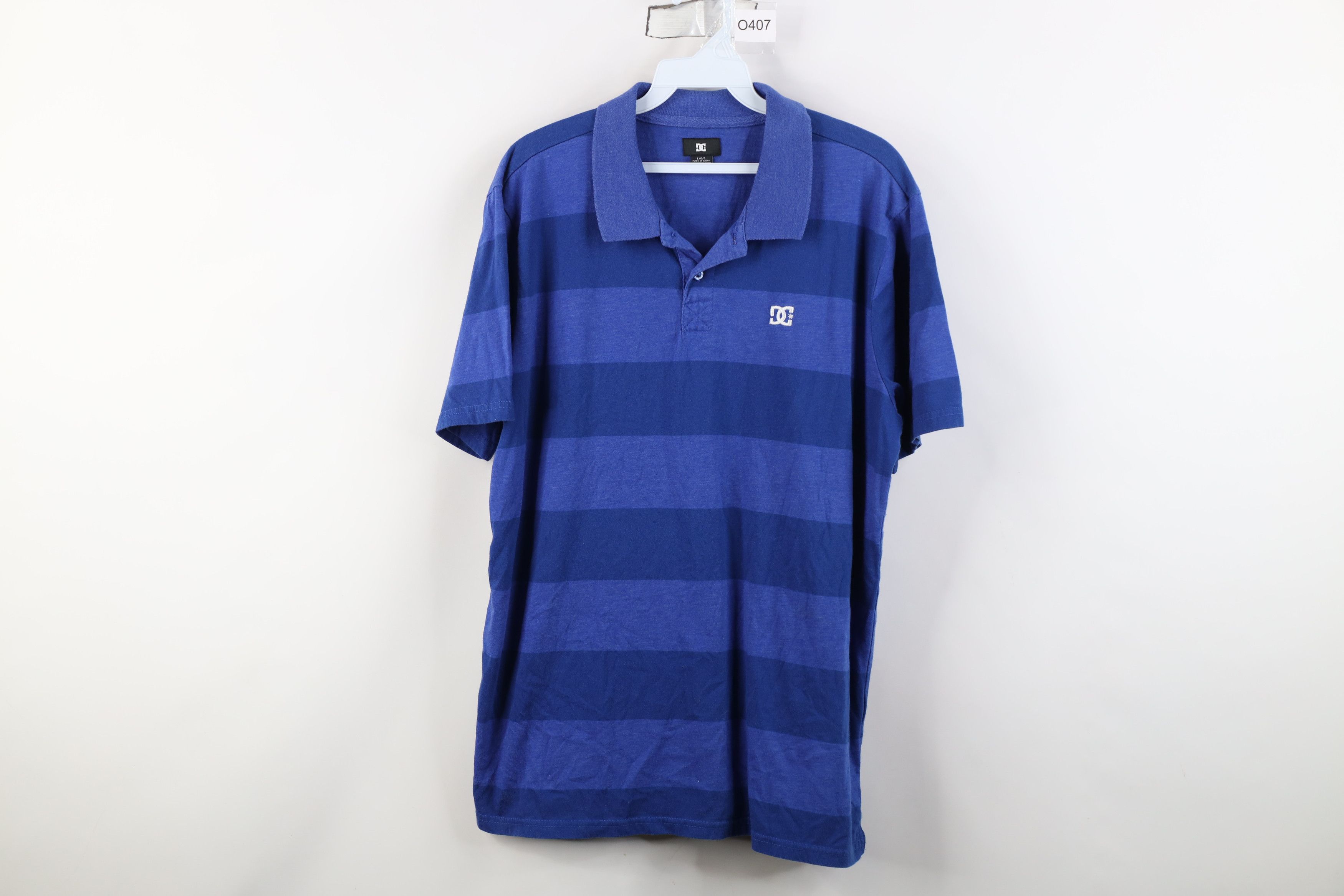 Vintage Vintage 90s Y2K DC Shoes Skateboarding Block Polo Shirt Size US L / EU 52-54 / 3 - 1 Thumbnail