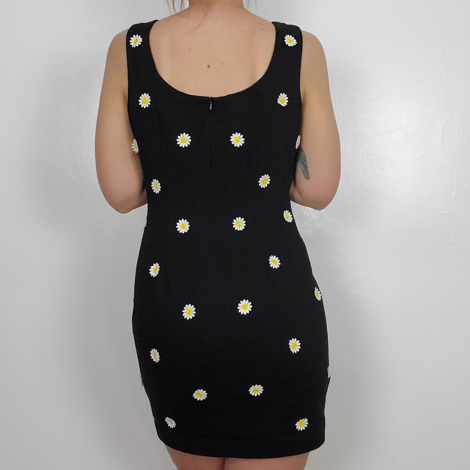 Laundry by Shelli Segal Shelli Segal Laundry Vintage 90s Daisy Mini Dress 8 Size M / US 6-8 / IT 42-44 - 2 Thumbnail