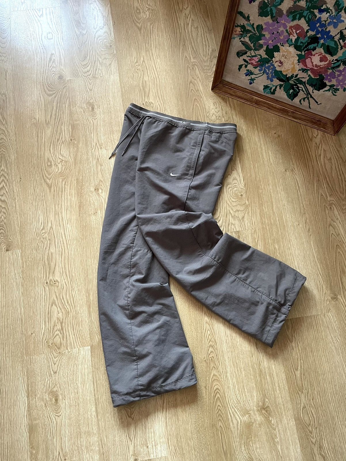 Nike Vintage Y2K Nike Flared Track Sweat Pants Joggers Size M Size 28" / US 6 / IT 42 - 2 Thumbnail