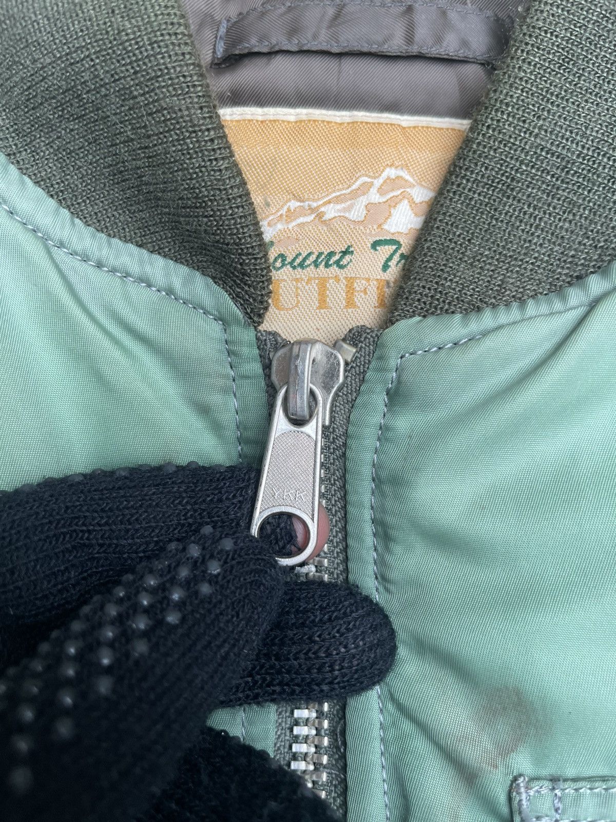 Japanese Brand × Vintage Vintage Mount Trekking Outfitters Bomber Jacket Size US M / EU 48-50 / 2 - 5 Thumbnail