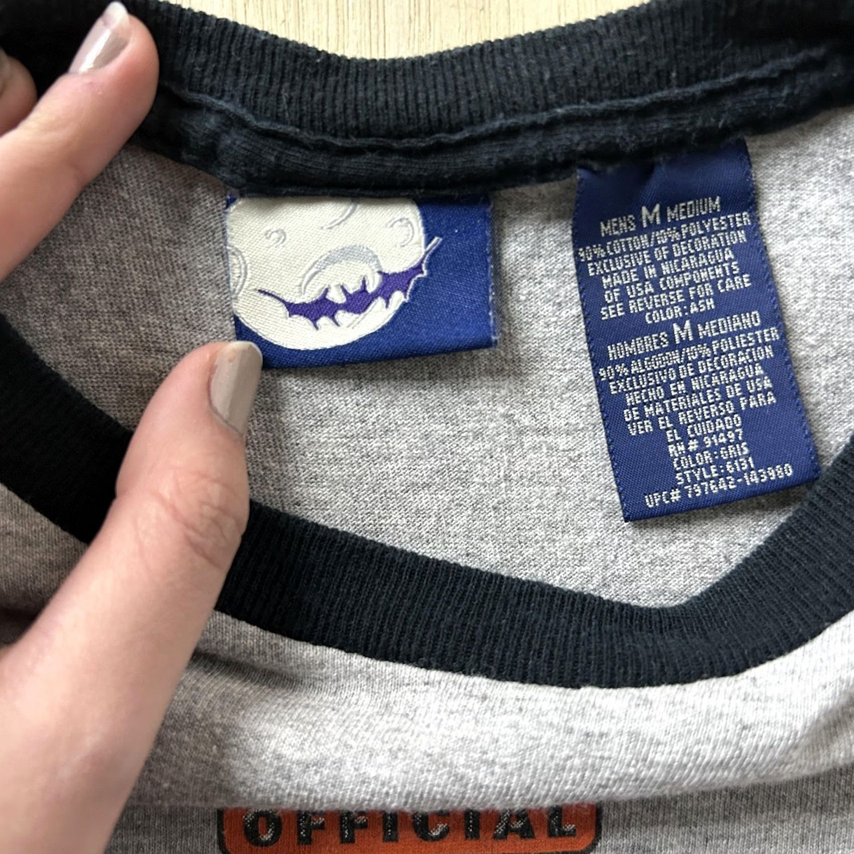 Vintage Y2K Halloween Candy Dispenser Shirt Mens Medium Gray Graphic Tee Halloween Size US M / EU 48-50 / 2 - 2 Thumbnail