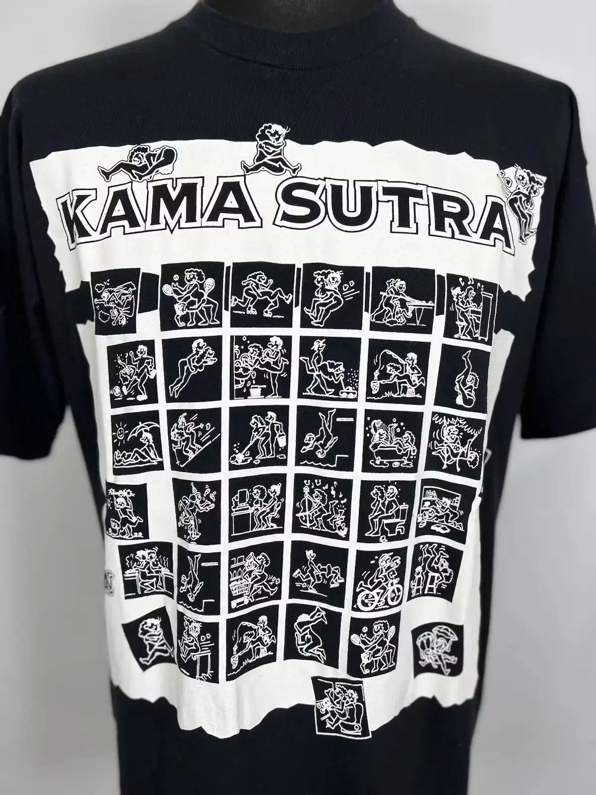 Band Tees × Vintage Vintage 90’s Kamasutra merchendise T-shirt single stitch Size US L / EU 52-54 / 3 - 4 Thumbnail