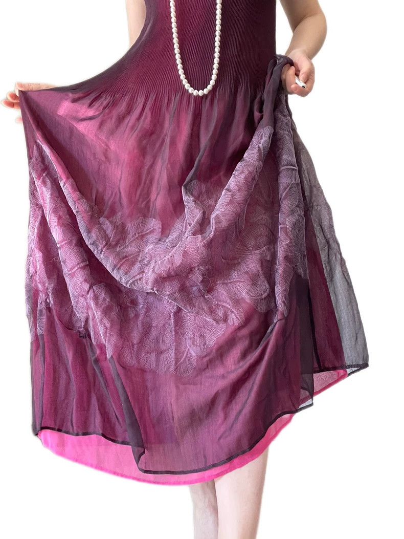 Issey Miyake Issey Miyake size:3 A pinkish-purple main line chiffon emb Size S / US 4 / IT 40 - 5 Thumbnail