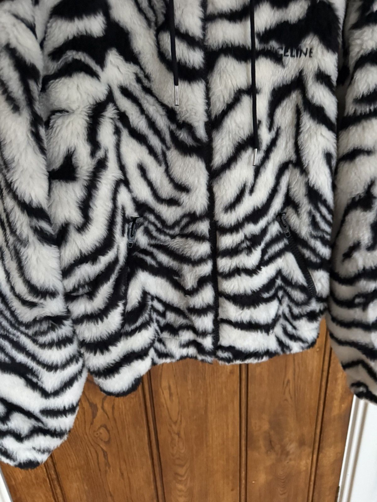 Celine Celine FW23 white tiger fleece logo hoodie Hedi Slimane Size US M / EU 48-50 / 2 - 16 Thumbnail