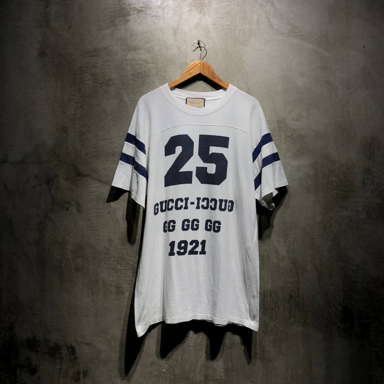 Gucci Gucci 1921 series Blind for love tee Size US L / EU 52-54 / 3 - 1 Thumbnail