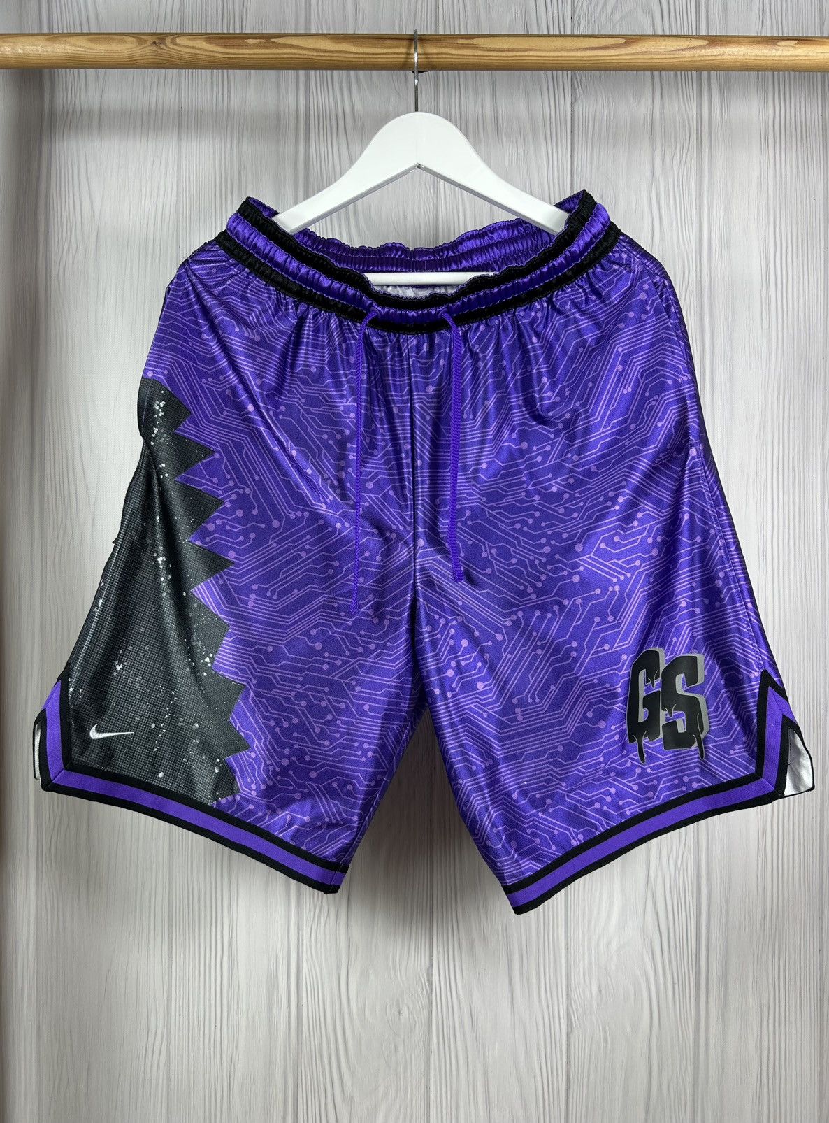 Nike Nike Space Jam Lebron James Goon Squad Purple Shorts Size M Size US 32 / EU 48 - 1 Thumbnail