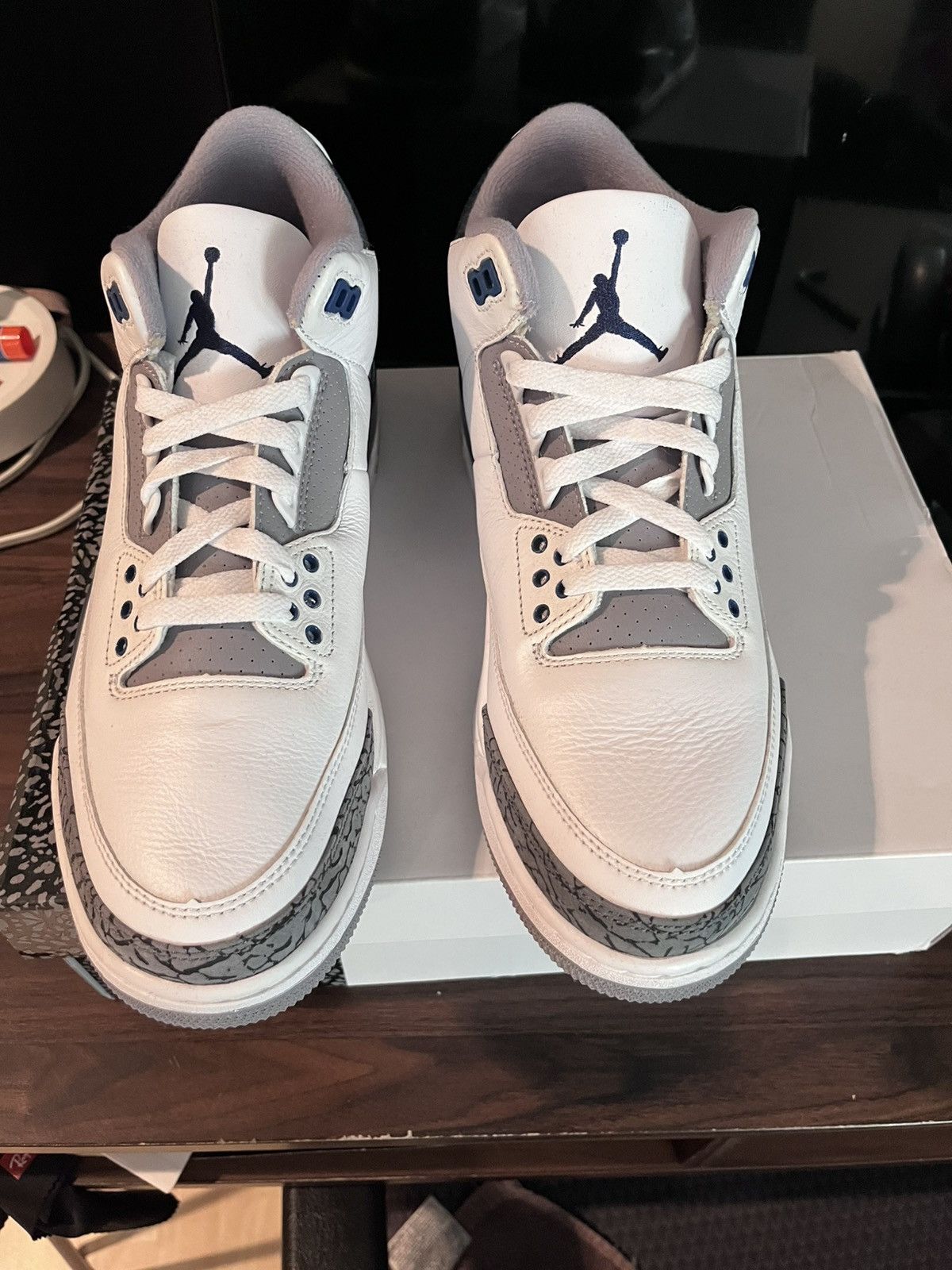 Jordan Brand Jordan 3 Retro White/Midnight Navy Size US 10.5 / EU 43-44 - 1 Thumbnail