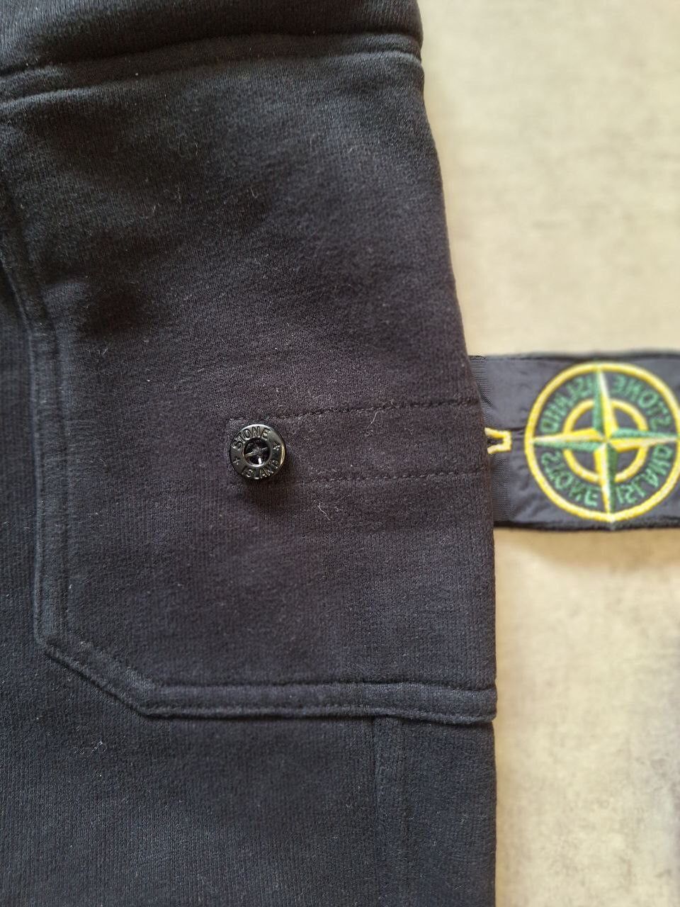 Stone Island Stone Island Patch Logo Cargo Cotton Sweatpants Joggers Size US 33 - 4 Thumbnail