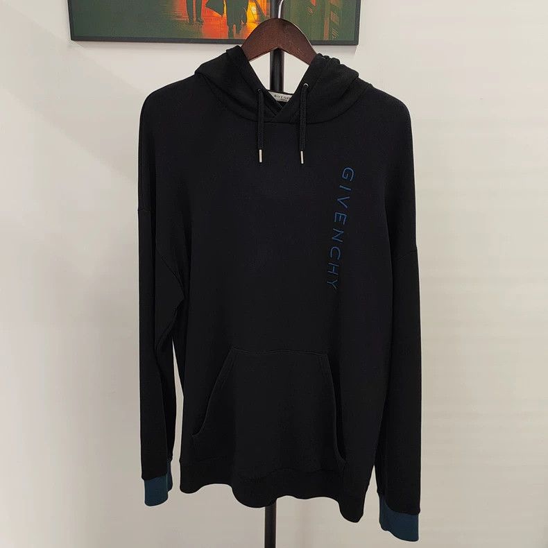 Givenchy Givenchy Hoodie, size L (180), retail price 4 (missing cur Size US L / EU 52-54 / 3 - 1 Thumbnail