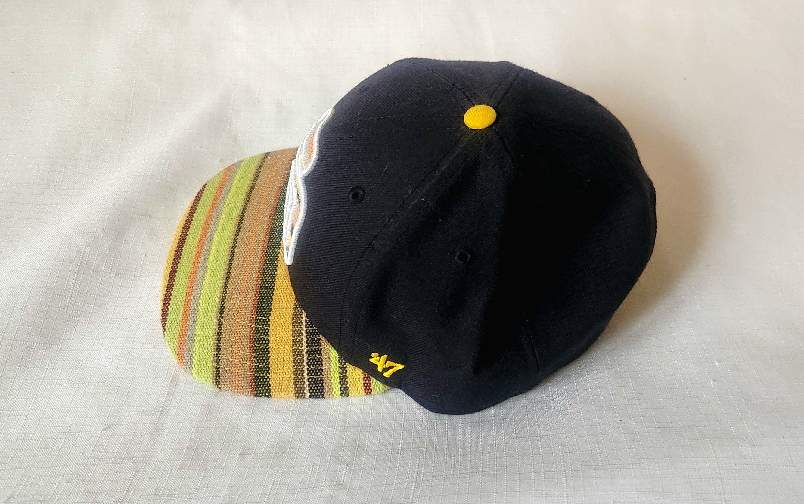 47 Brand 47 Brand San Diego Padres snapback cap with a Zarape style Size ONE SIZE - 3 Thumbnail