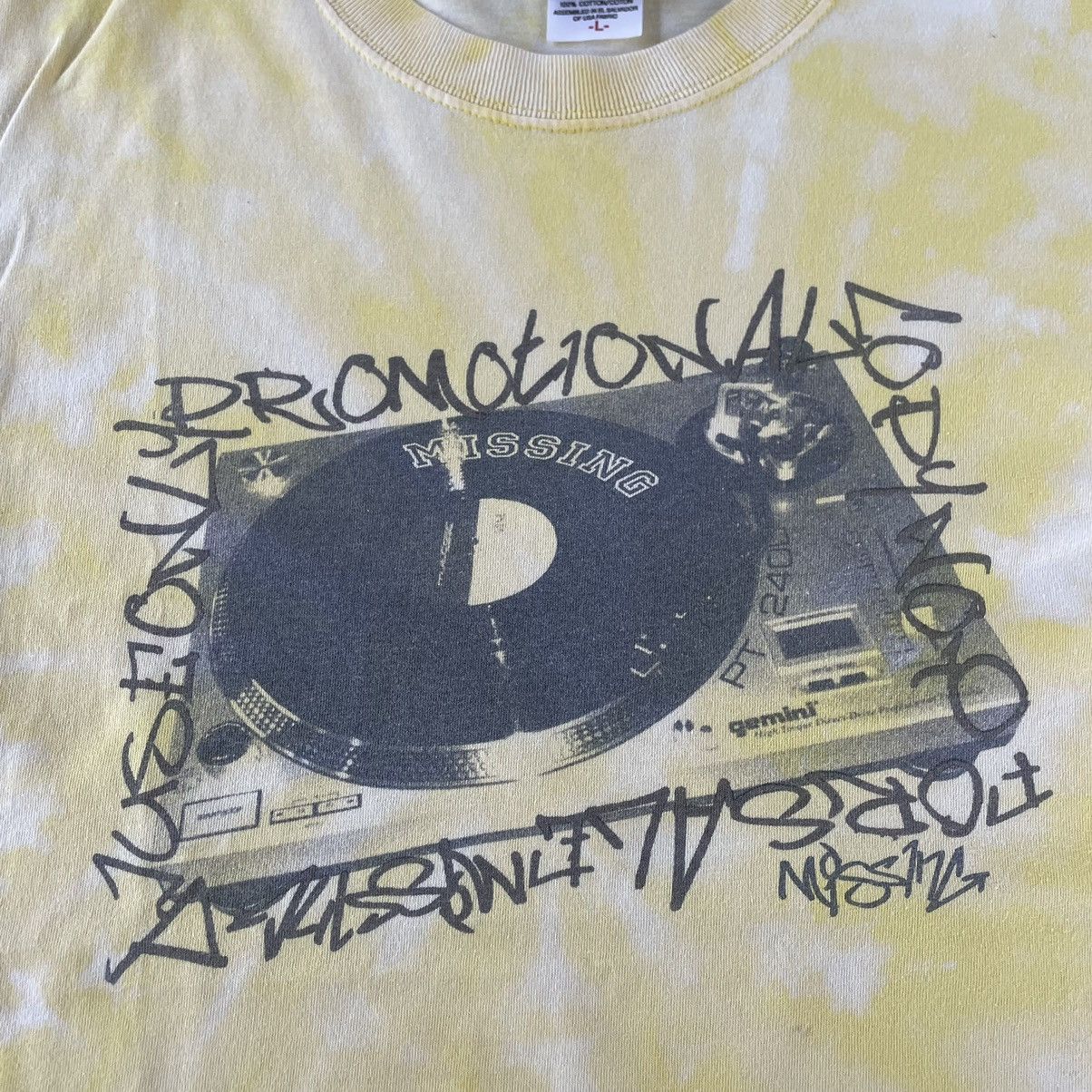 Japanese Brand × Vintage 🔥🔥🇯🇵Vintage Octopus Army Advisory Explicit Content Promo Tee Tye Dye Tee Size US L / EU 52-54 / 3 - 2 Thumbnail