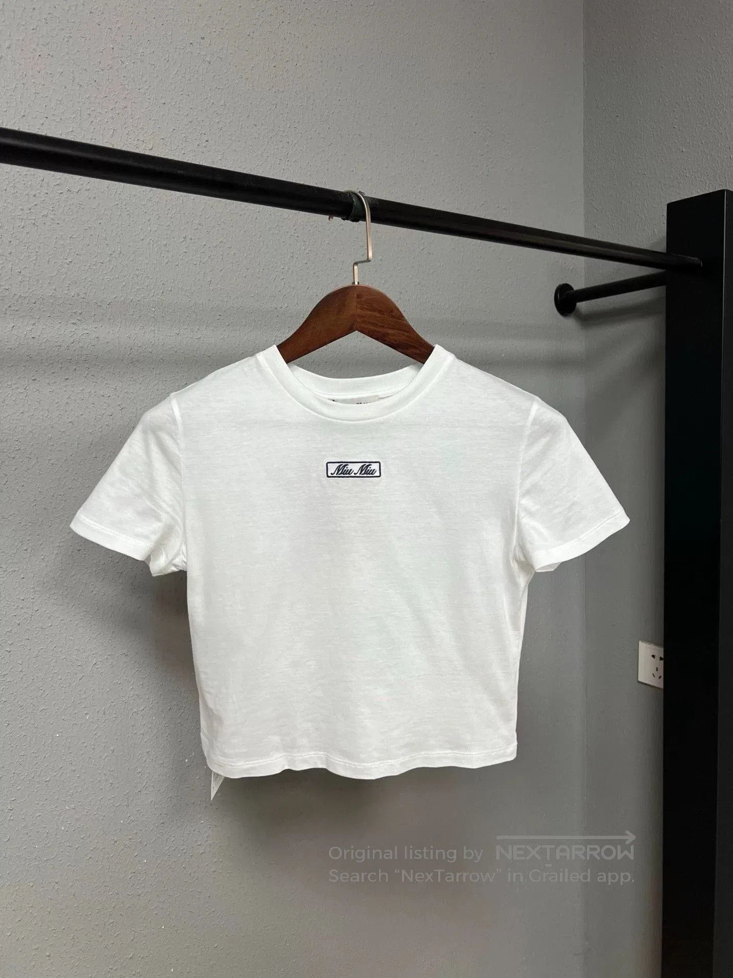 Miu Miu Miumiu Embroidered Logo Short-Sleeve. Size XS / US 0-2 / IT 36-38 - 1 Thumbnail