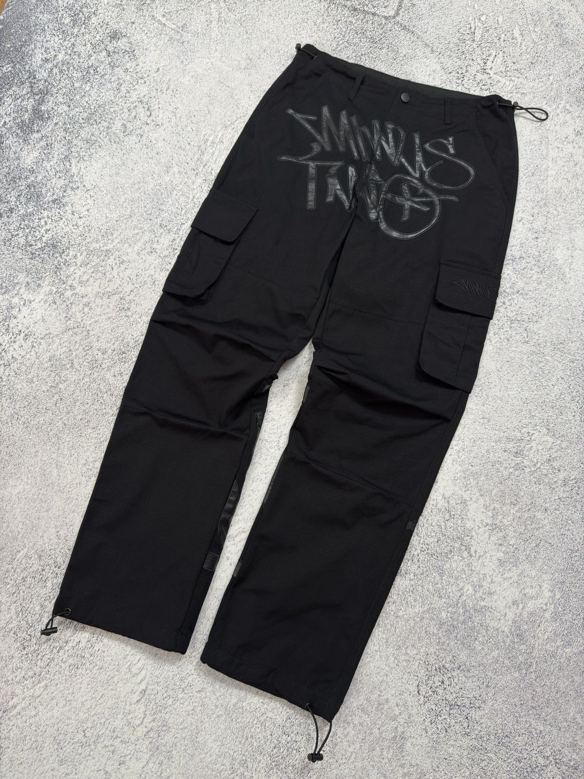 Corteiz × Japanese Brand Y2K Minus Two Parachute Cargo Pants Big Logo BBC Style Size US 30 / EU 46 - 2 Thumbnail