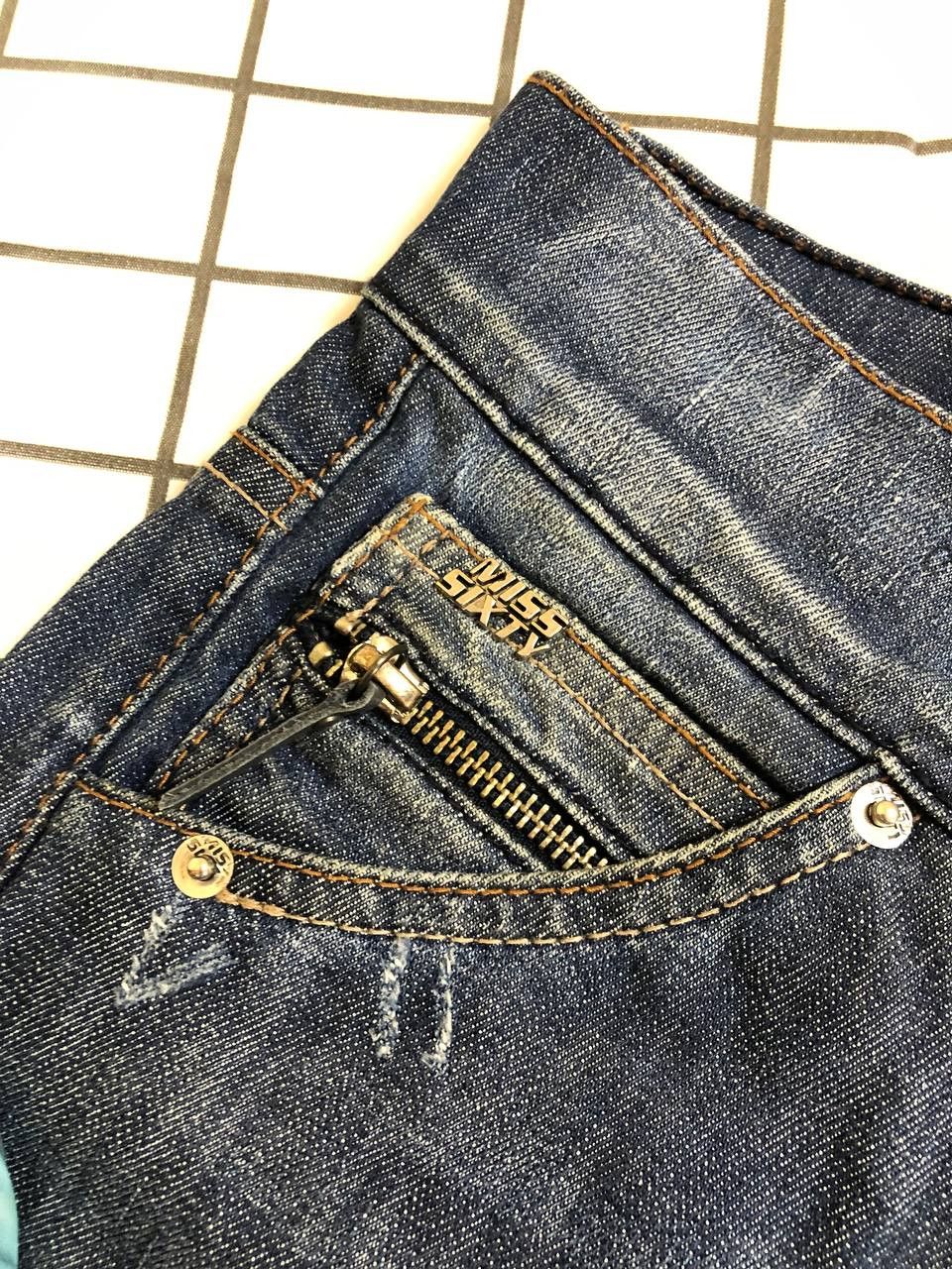 Miss Sixty Miss Sixty Distressed Denim Jeans Y2K Hype Streetwear Style Size 25" / US 0 / IT 36 - 10 Thumbnail