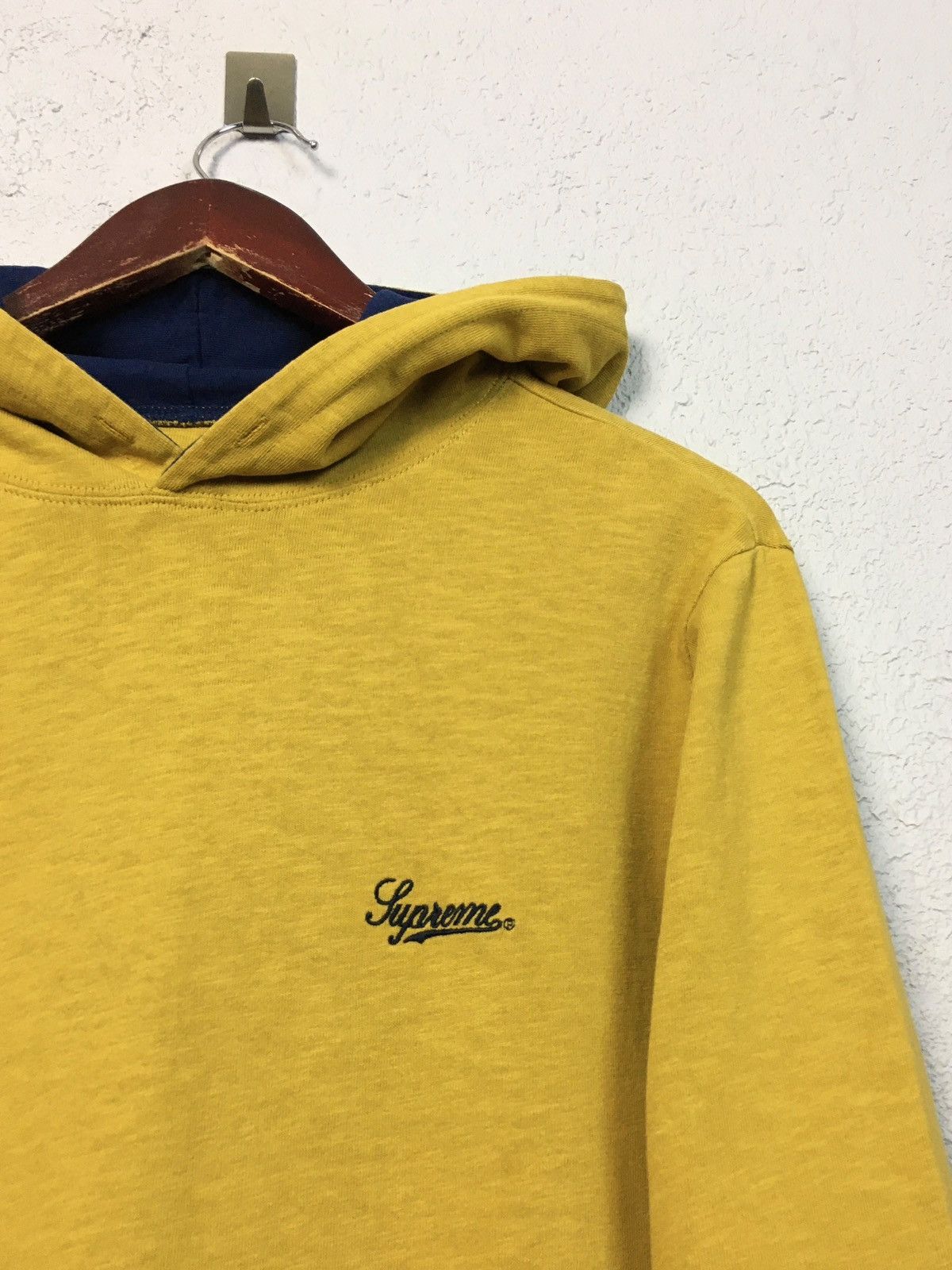 Supreme vintage SUPREME Hooded 2 Tone Top y2k skateboarding Size US M / EU 48-50 / 2 - 3 Thumbnail
