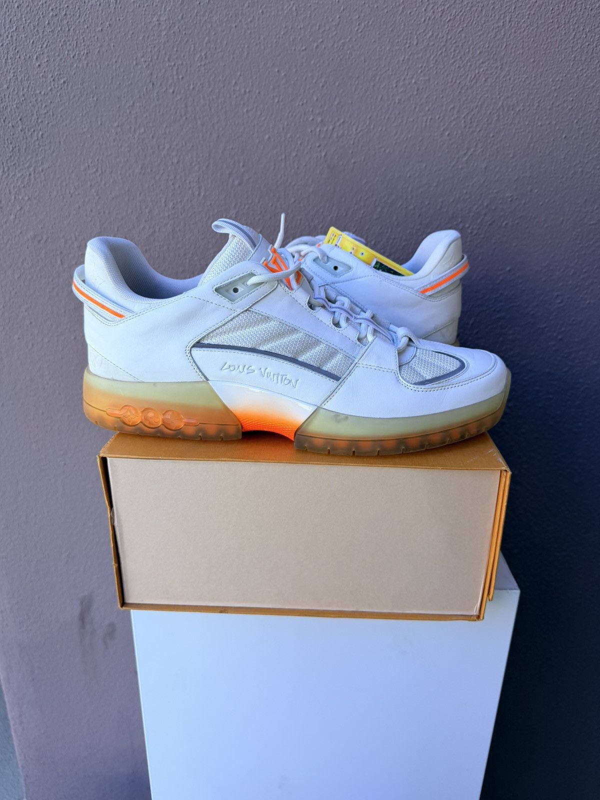 Louis Vuitton Louis Vuitton Virgil Trainer Size US 9 / EU 42 - 1 Thumbnail