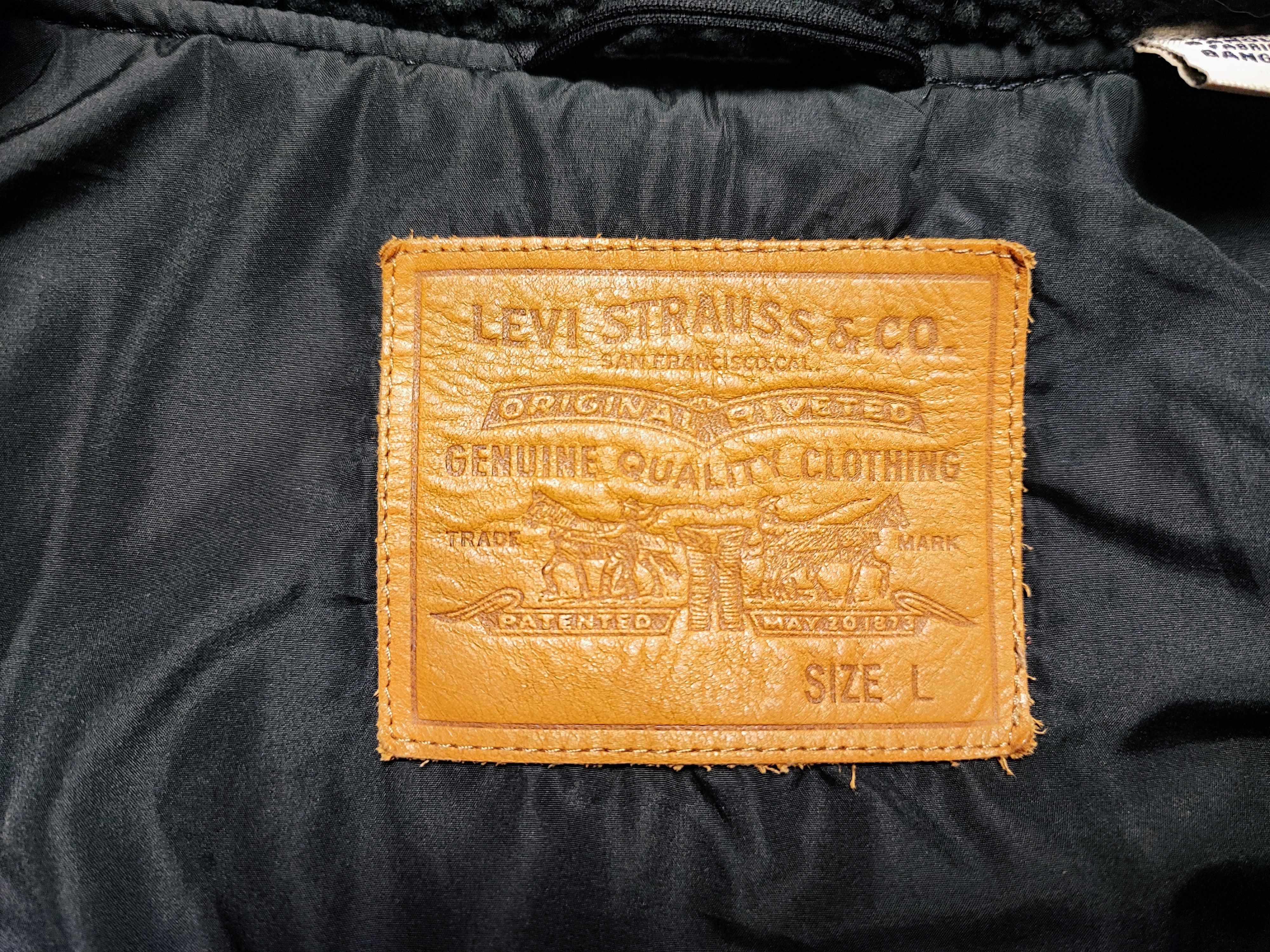 Levi's Vintage Clothing Levi's Sherpa Lined Trucker Jacket Fleece Size L Size US L / EU 52-54 / 3 - 23 Thumbnail