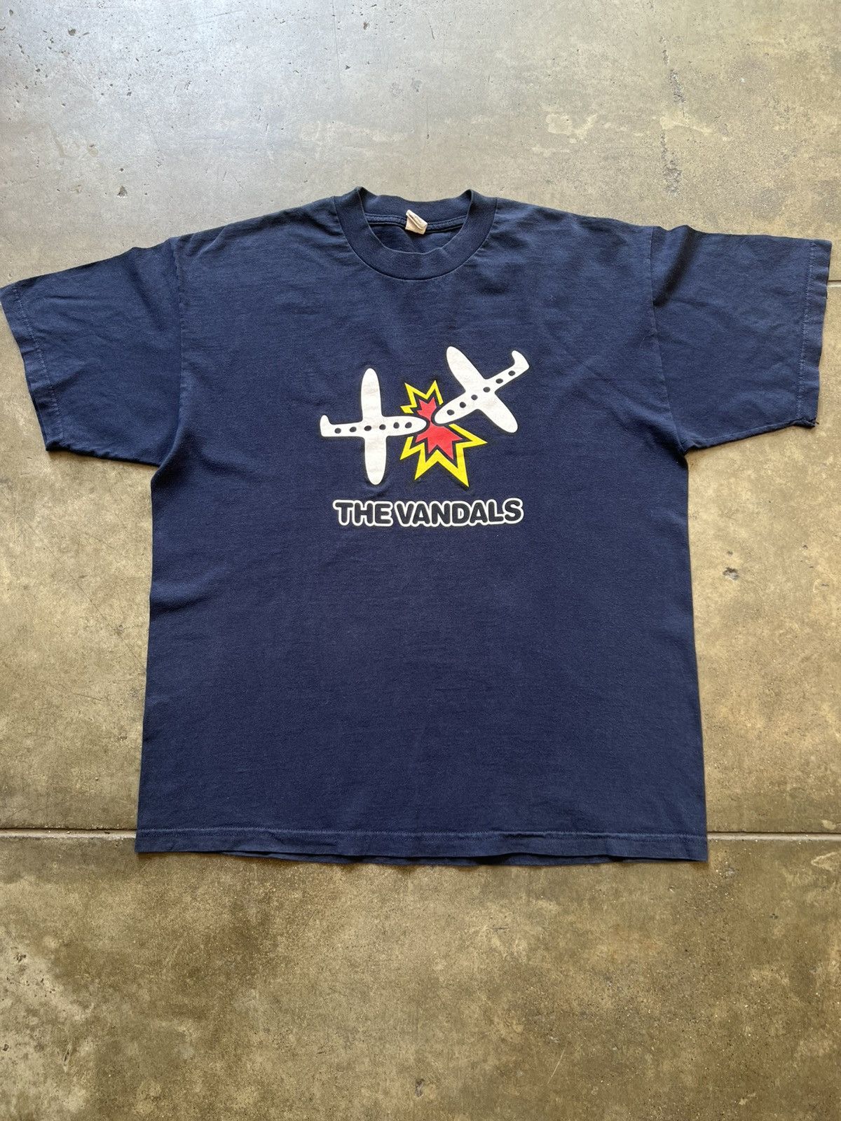 Band Tees × Vintage ‘90s The Vandals Band Tee Shirt Punk Fugazi Green Day Size US XL / EU 56 / 4 - 1 Thumbnail
