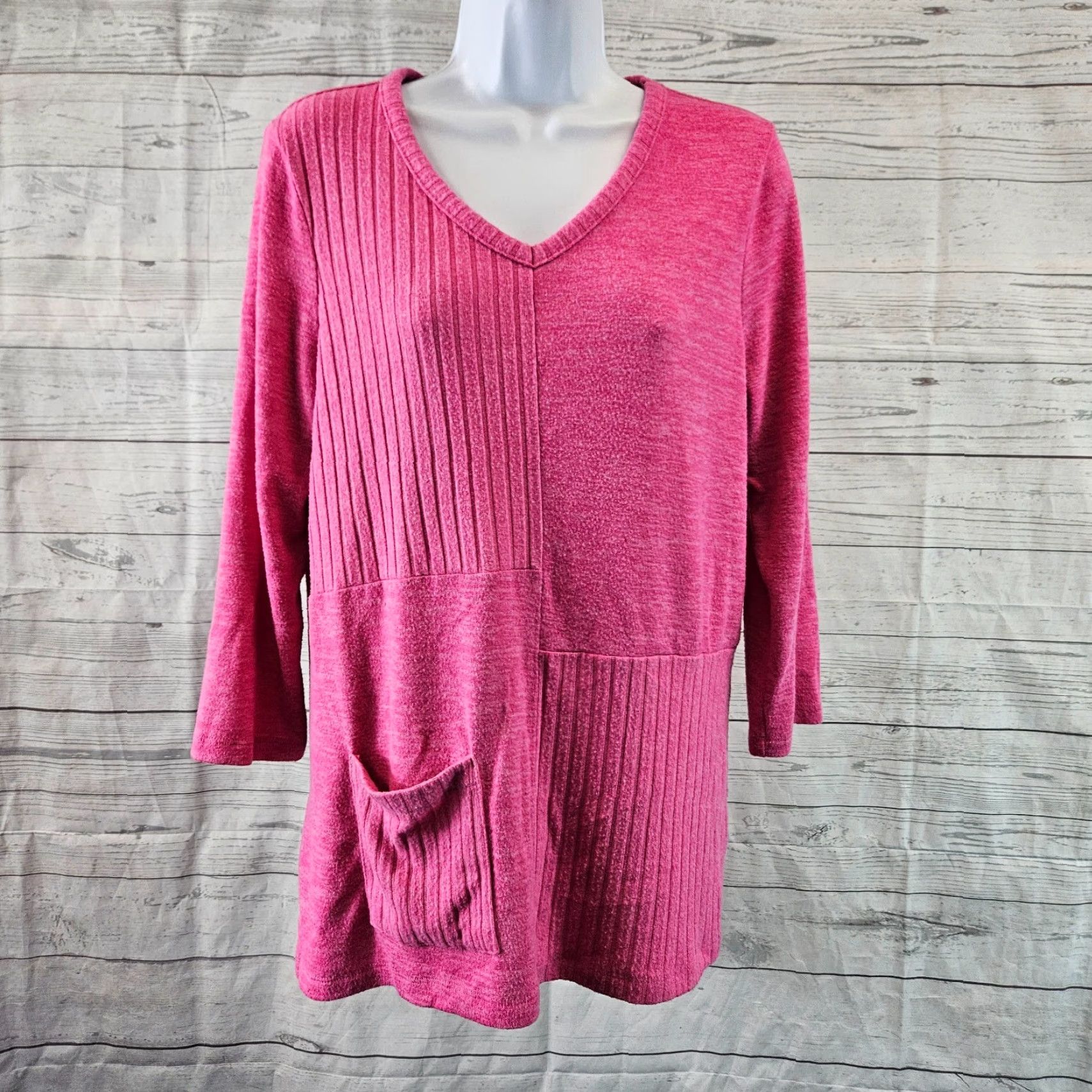 Vintage Chico's Womens Top Shirt 3/4 Sleeve V-Neck Pink Pocket Rayon Blend Polyester Spandex Solid M Womens Size M / US 6-8 / IT 42-44 - 2 Thumbnail