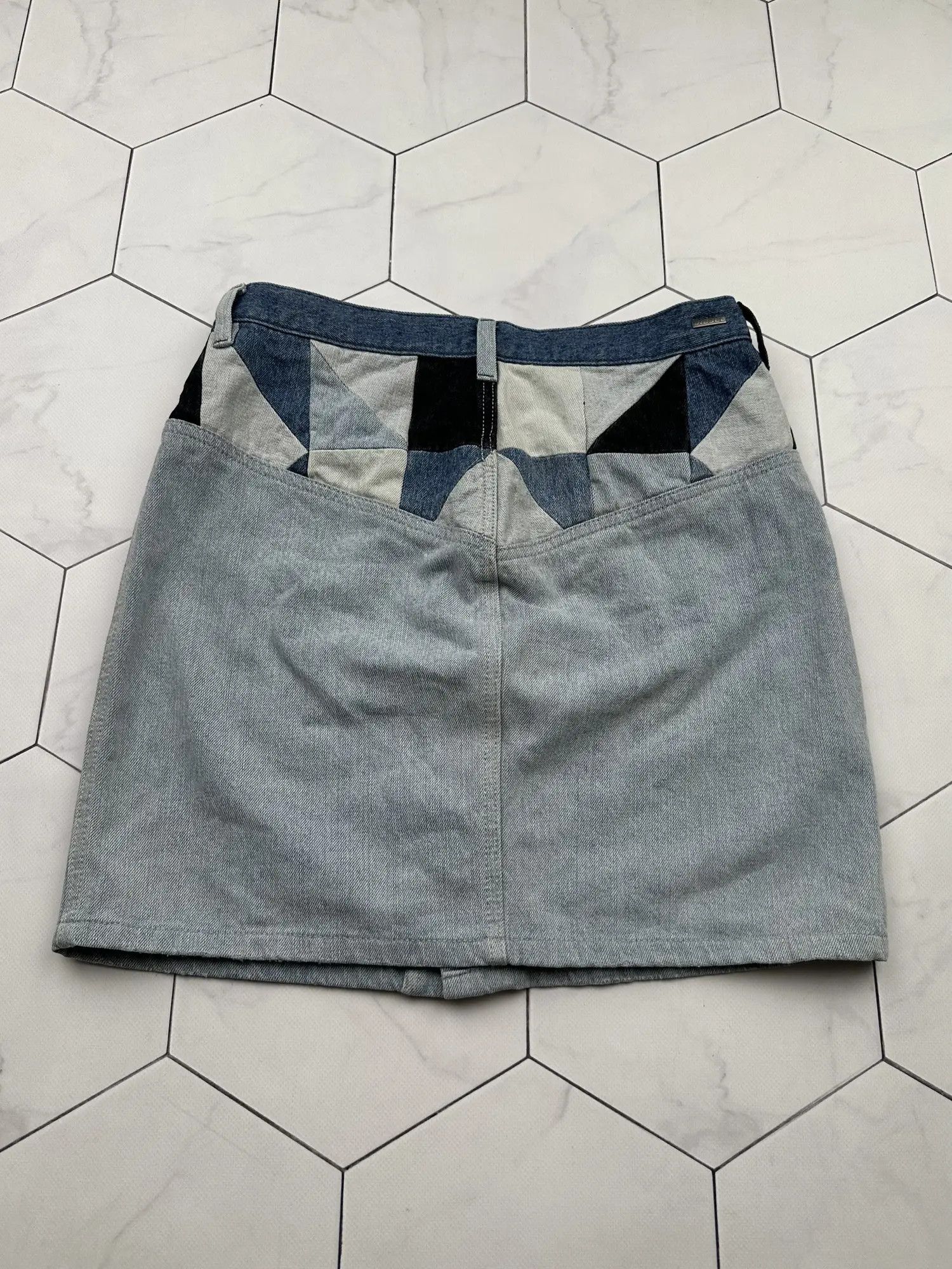 Diesel × Vintage Diesel Vintage Mini Skirt Size 27" / US 4 / IT 40 - 8 Thumbnail